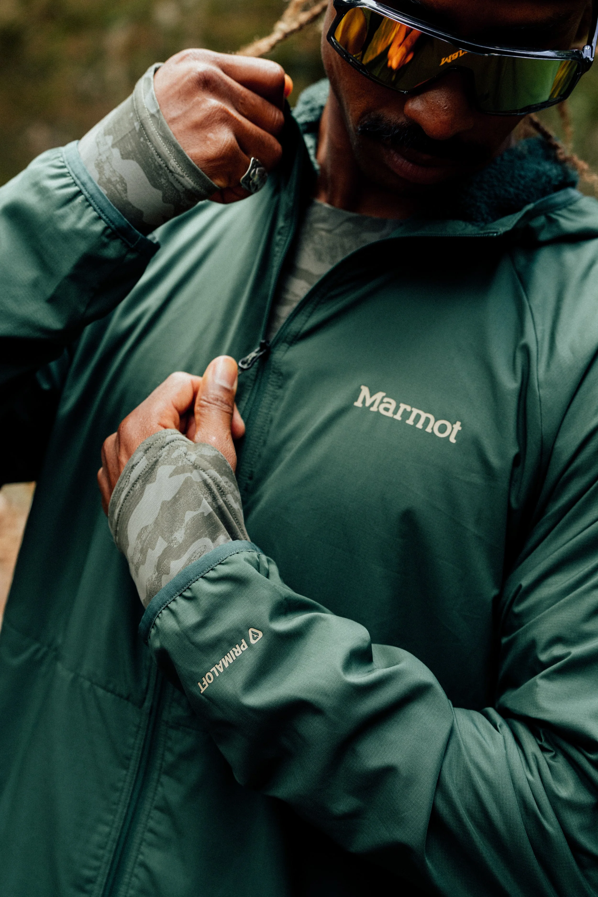 F26_SHOT 3_TrailRun_AerothemalAirFleece_VAR_Lifestyle_01537-ROUGH.jpg