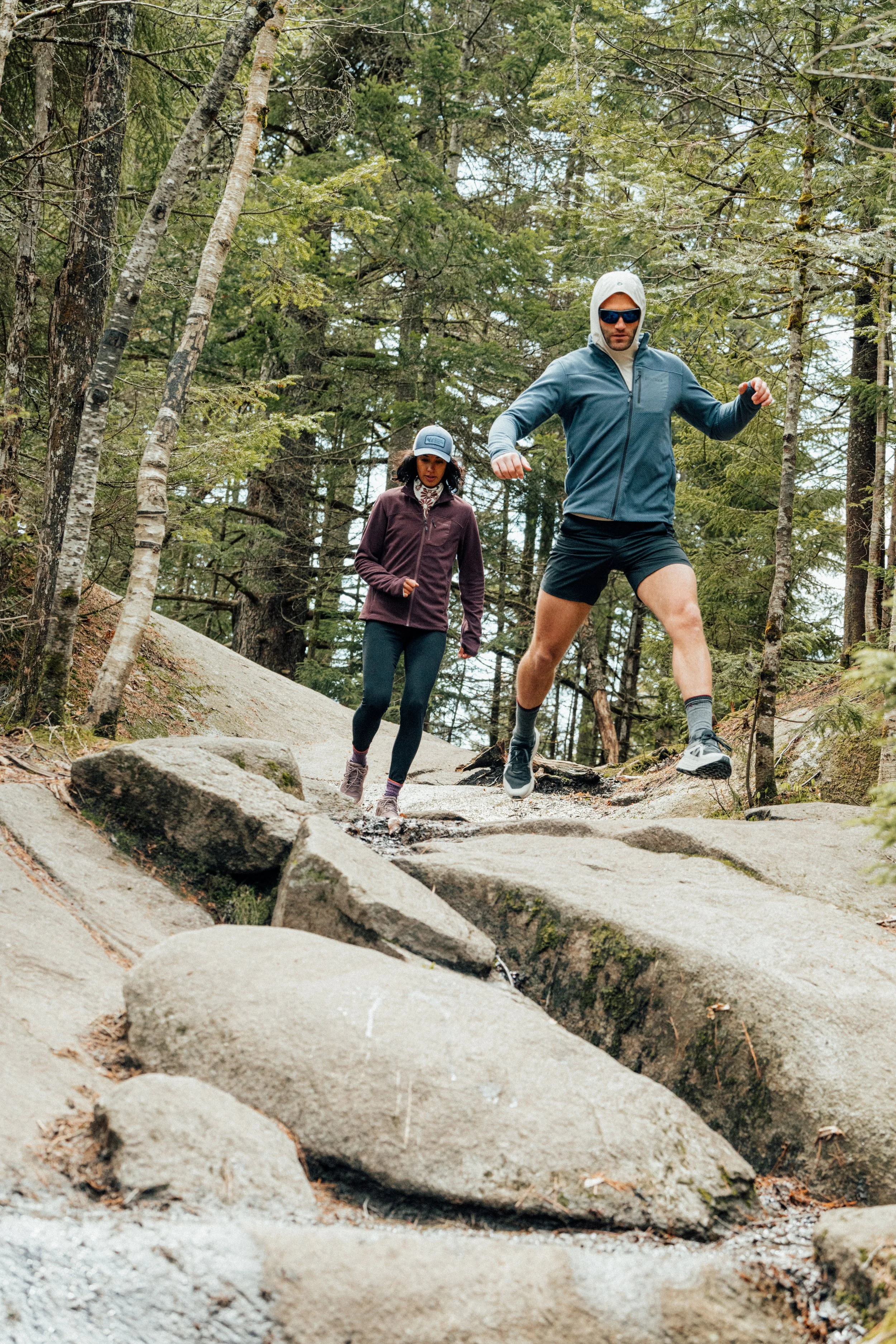 F26_SHOT 3_TrailRun_AerothemalAirFleece_VAR_Lifestyle_01414-ROUGH.jpg