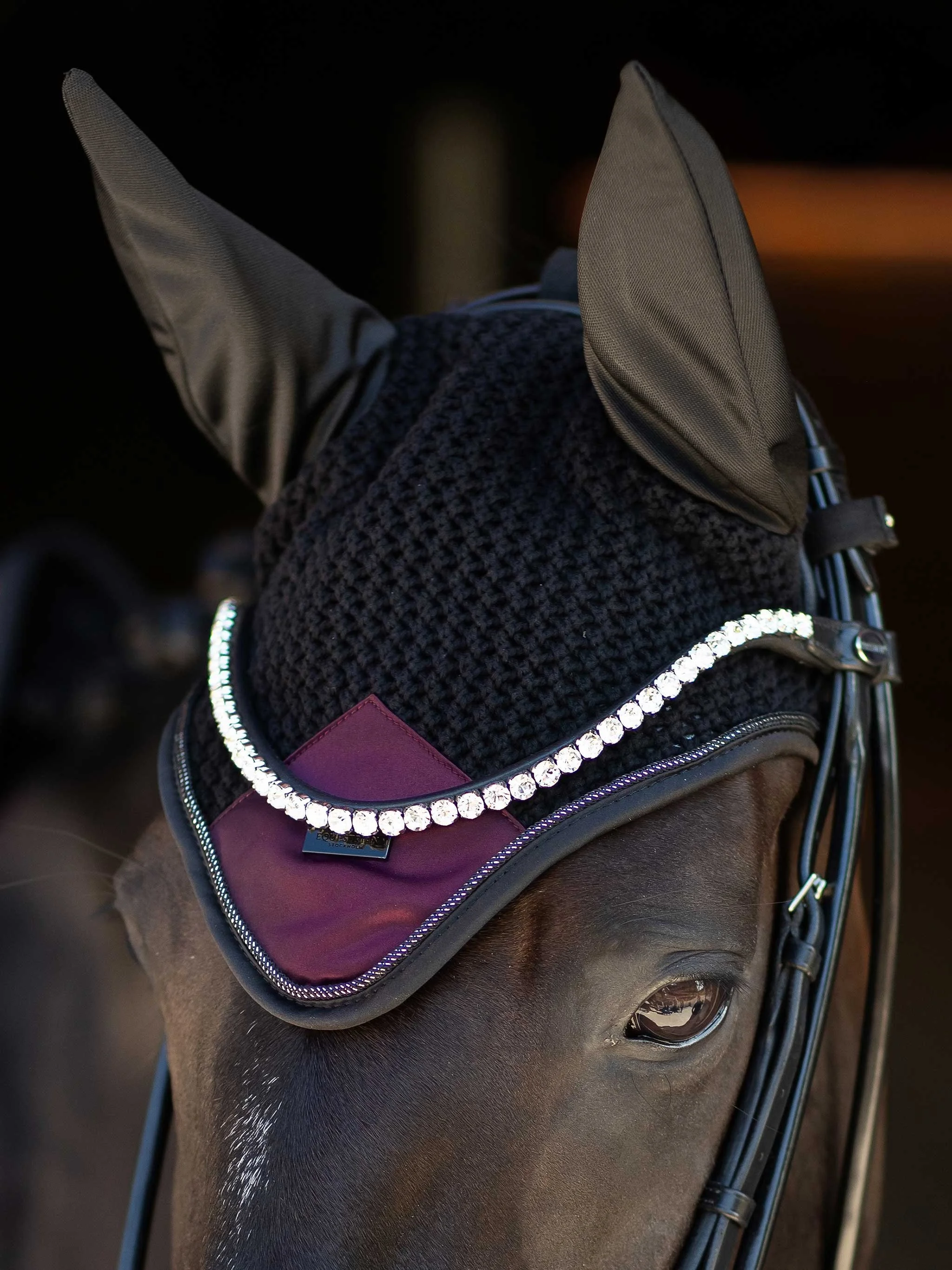 Purple-Night-ear-bonnet-huva-fliegenhaube-oornetje-2048x2730-4b.jpg