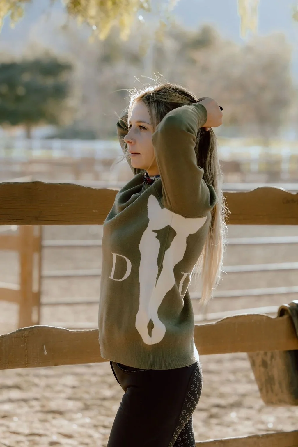dd sweater grn 2.jpeg