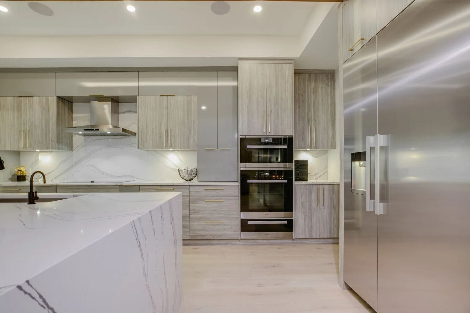 Custom Cabinets & Kitchen Renovations In Edmonton