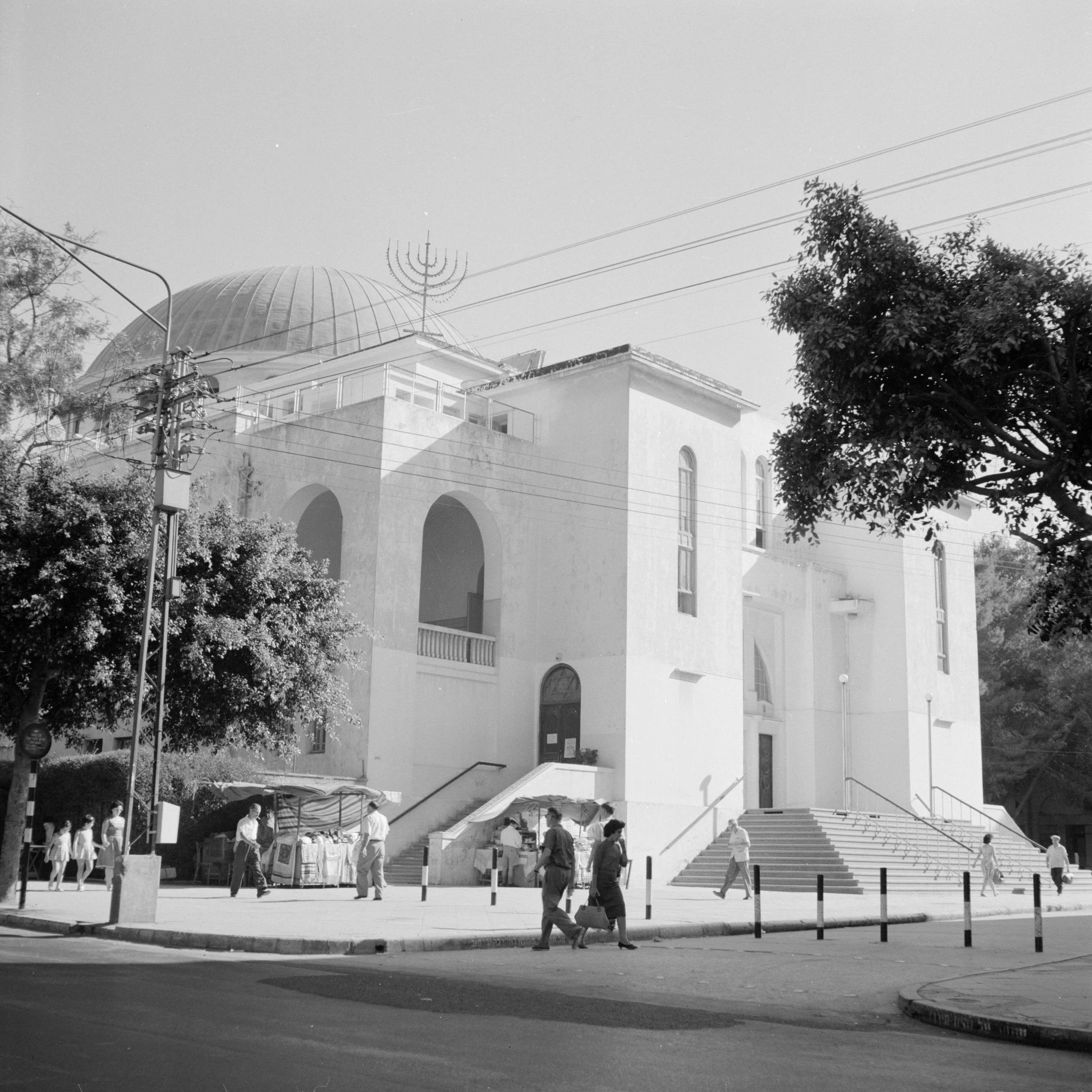 בית הכנסת הגדול בתל אביב 1964