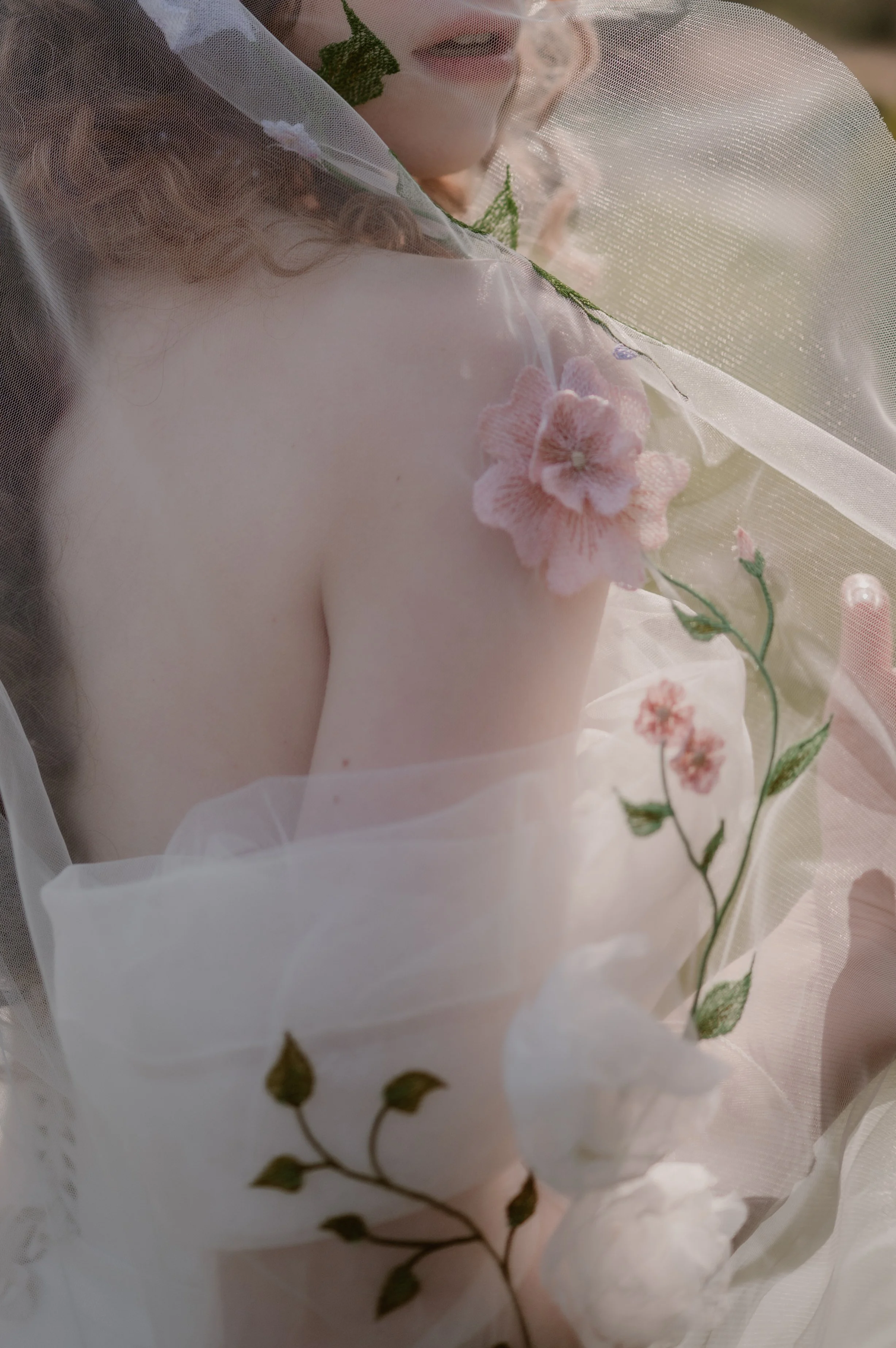 3d pink floral applique chapel wedding veil