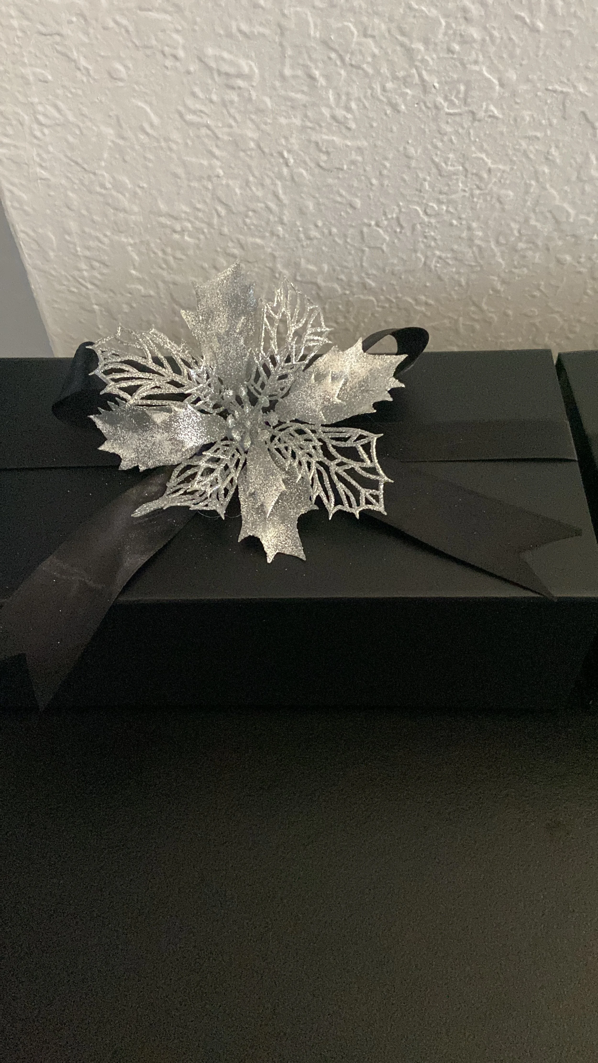 GIFT BOX 3.JPG