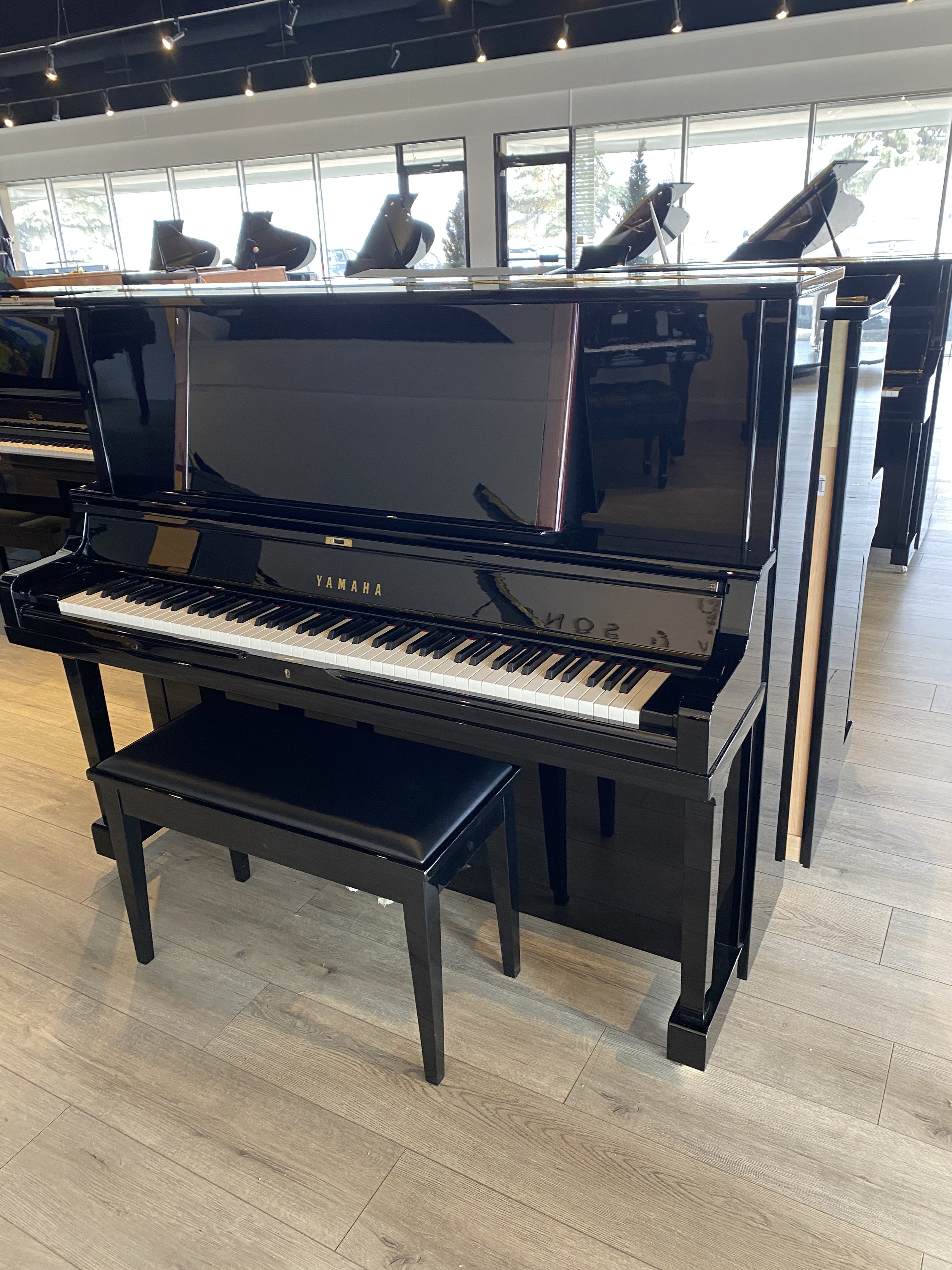 Yamaha YUS-5 52" Upright Piano