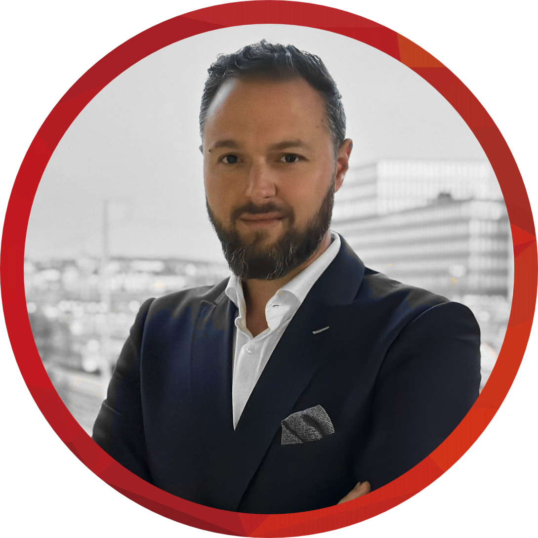 Portrait of Partner and COO for Hotel Real Estate working at Titans RE