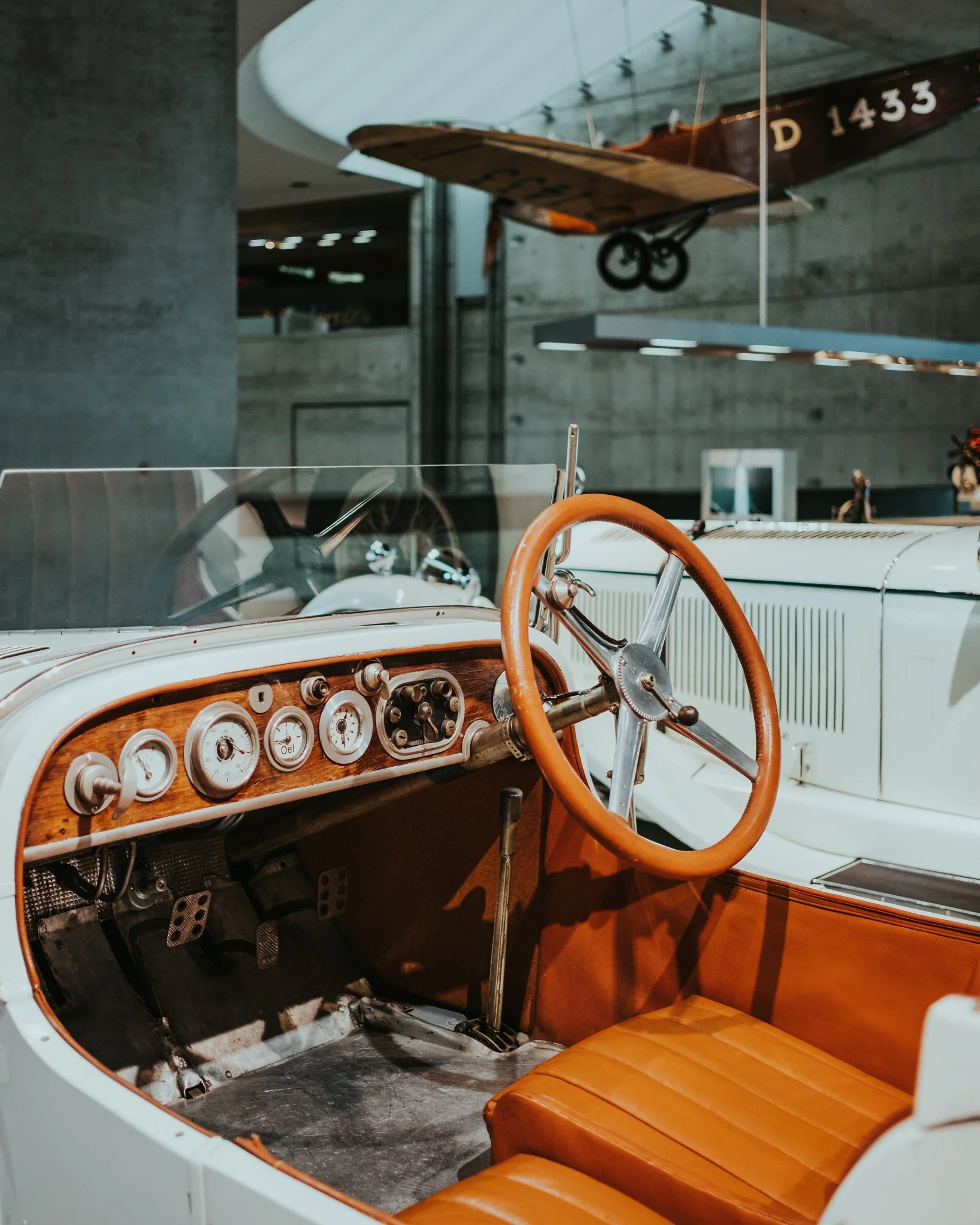 mercedes-benz-vintage-interior