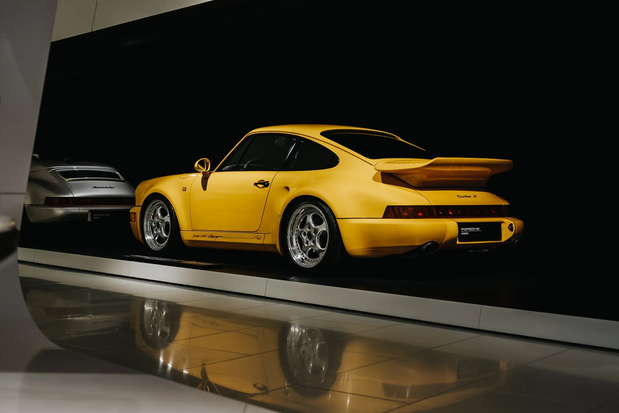 Porsche Museum 911 Turbo S