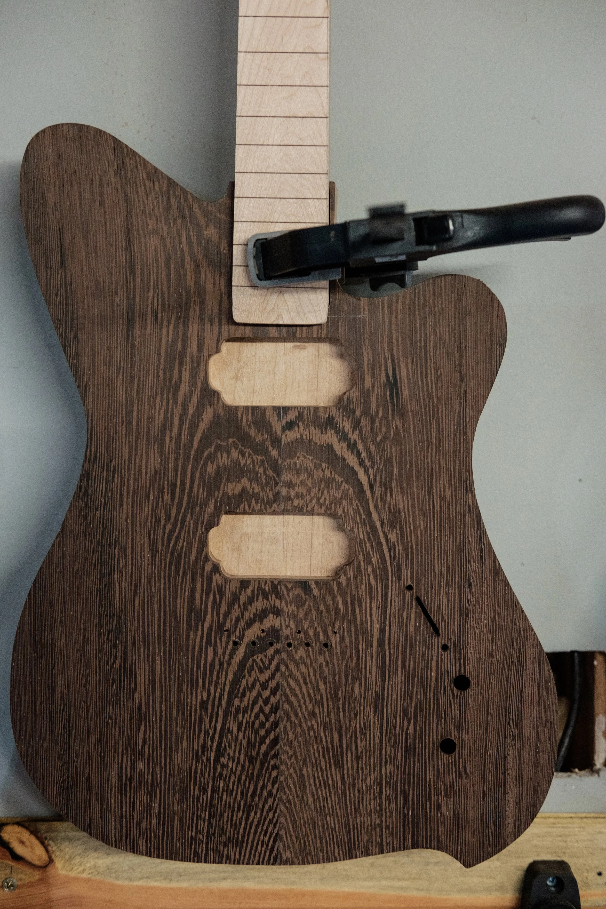 Gravino guitars-process-selects-2021-34.jpg