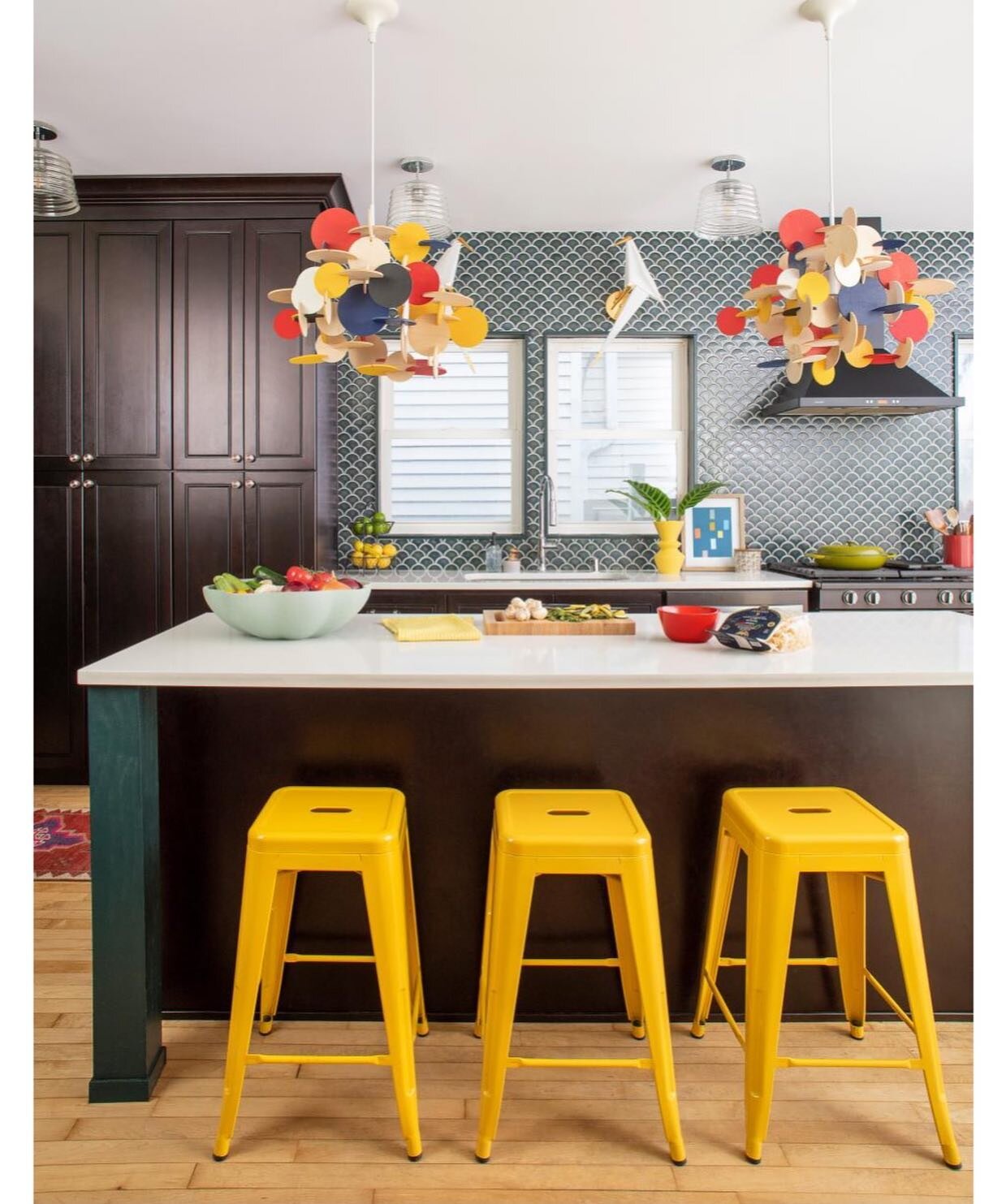 ❤️💛💙⁣
Styled for @hgtvmagazine 
Kitchen designed by @sarah.boardman.design 
📷: @kevinmiyazaki