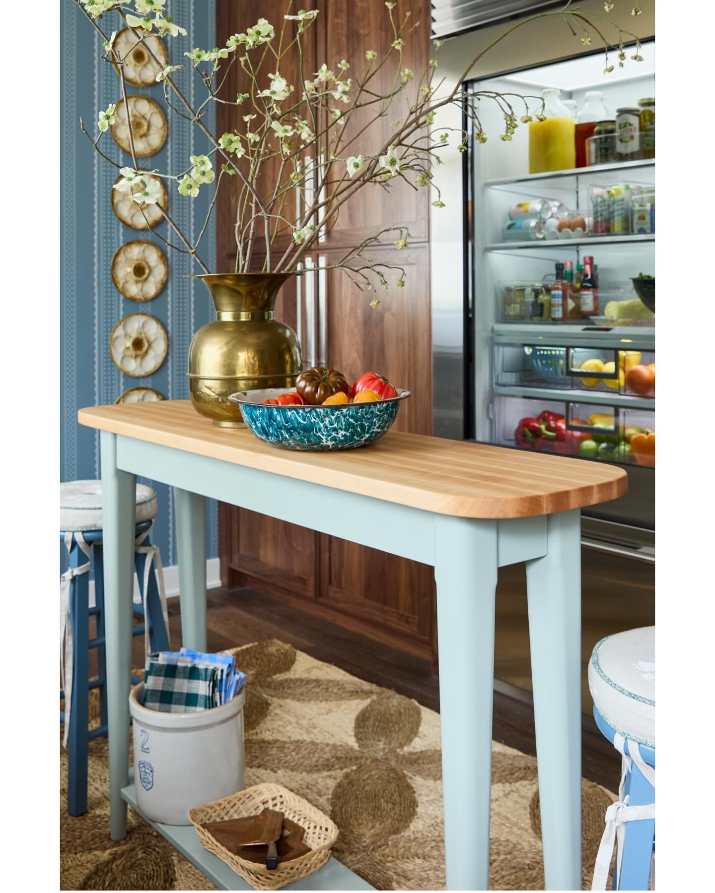 Shop the Scullery! There are still some real treasures available, including these adorable counter stools and the ultimate small-but-mighty work table. 
⁣
Link in bio⁣⁣⁣⁣⁣
⁣⁣⁣⁣⁣
&bull; A portion of each purchase supports @iwsfamilyhealth , helping to