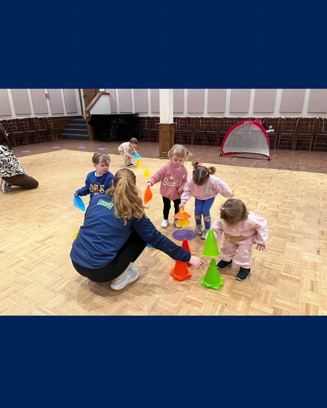 Gaelic for Tots in action over the last couple of weeks 

If you and your toddler are looking for something to do Wednesday mornings come join us @irishcentersf 

Improve hand eye coordination, fine motor skills, learning to play with others and list