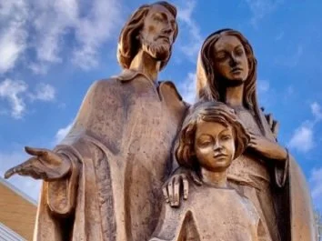 Feast of the Holy Family: Readings &amp; Sermon