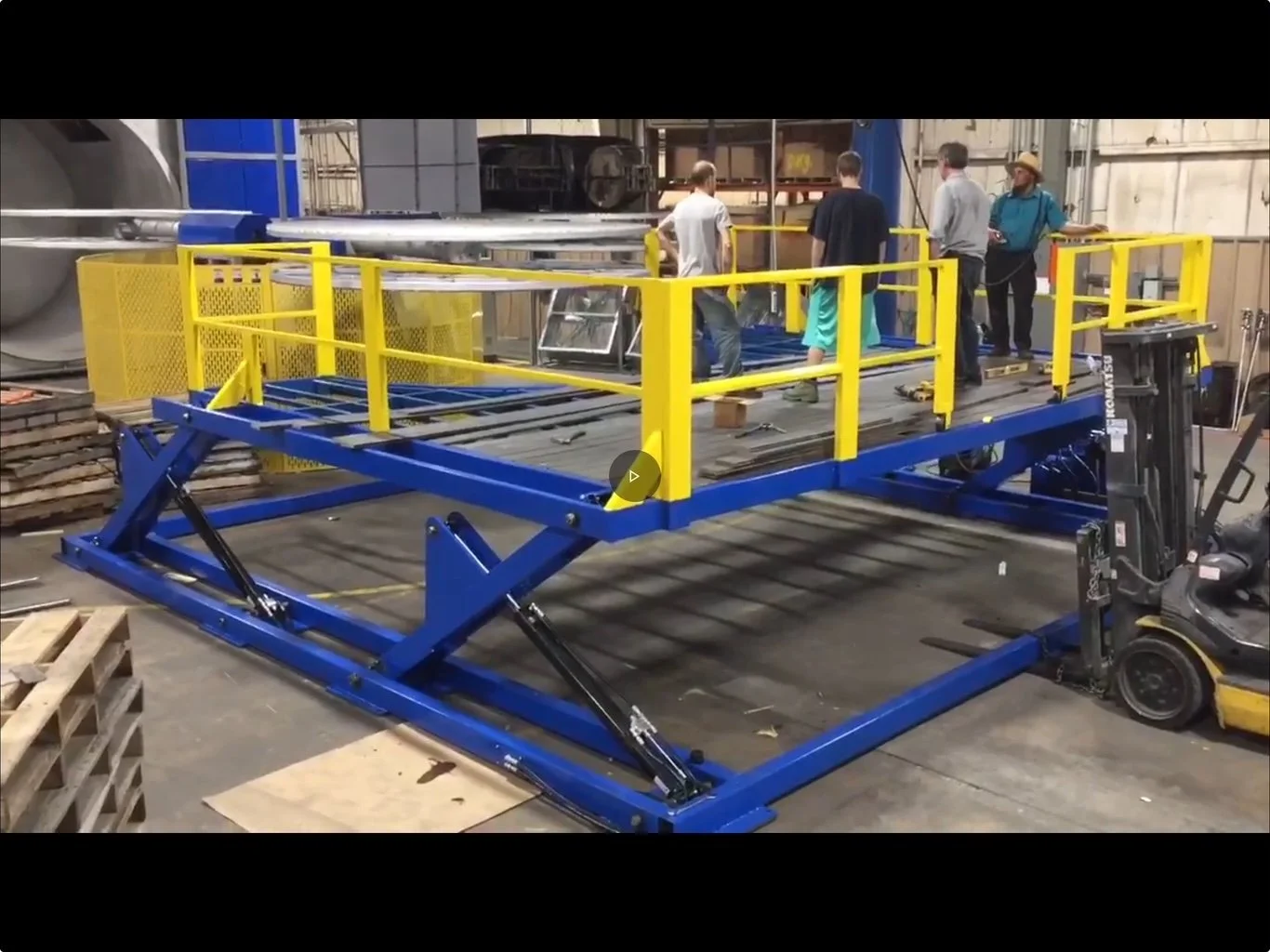 Design of Lift for Rotational Molding Machine