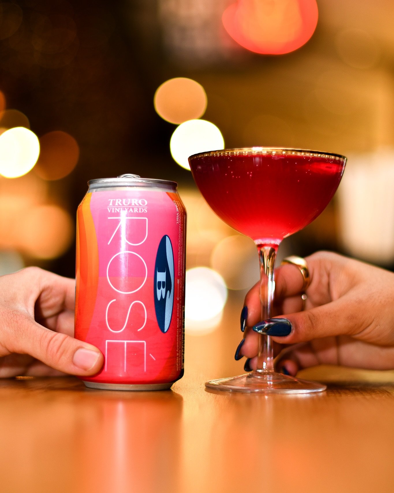 POV: You and your bestie just found your new favorite summer drinks at The Pine Bar 🍷🍹

#bar #localbar #drinklocal #bostondrinks #thingstodo #summerdrinks #rose #summercocktails