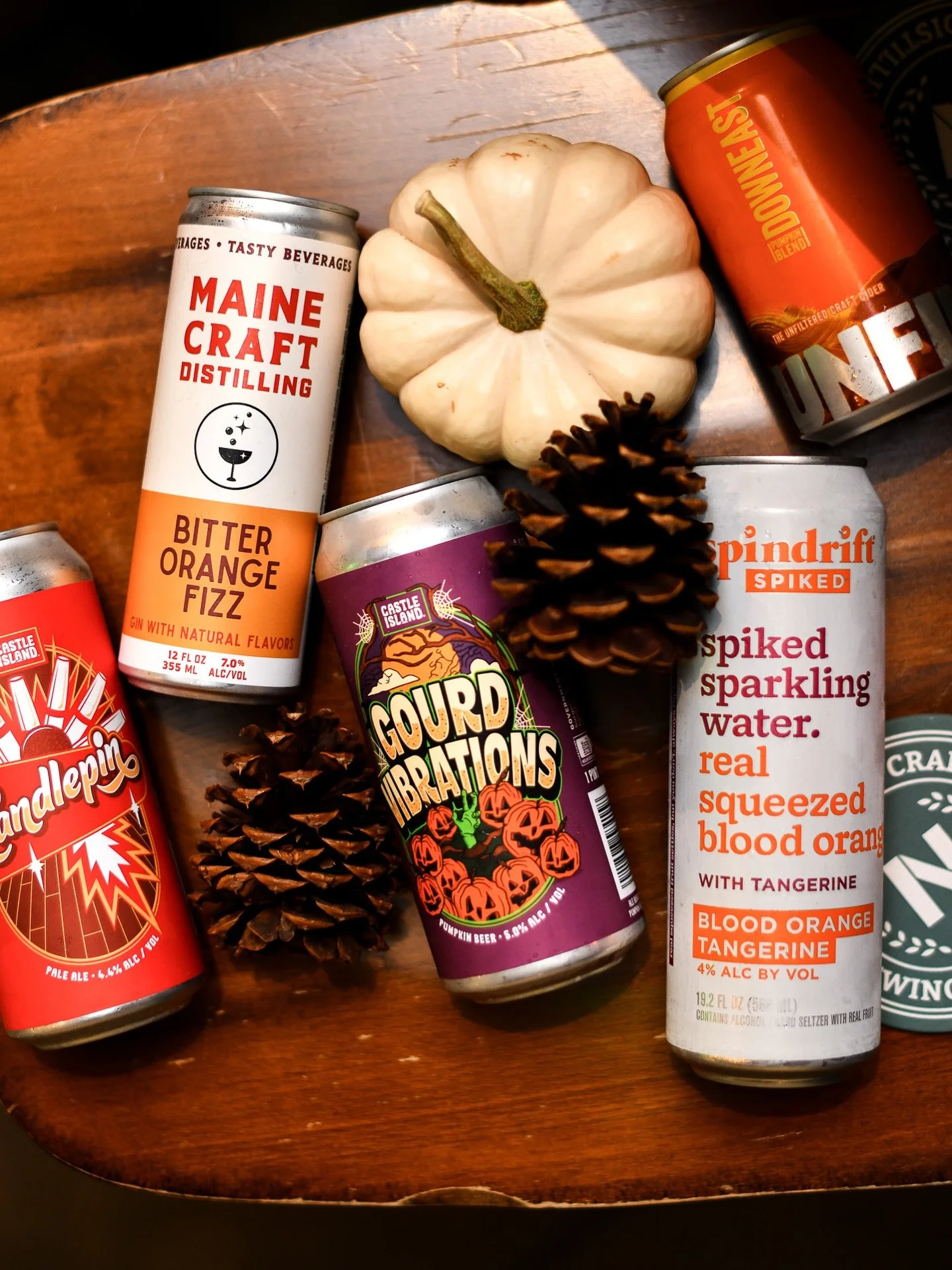 Your favorite local fall cans have arrived! 🎃🍁🍺 Which one are you trying first?&nbsp;

#fallbeer #beer #beerstagram #bostonbar #bostonlocal #fallflavors #falldrinks #drinklocal #bostonfinds