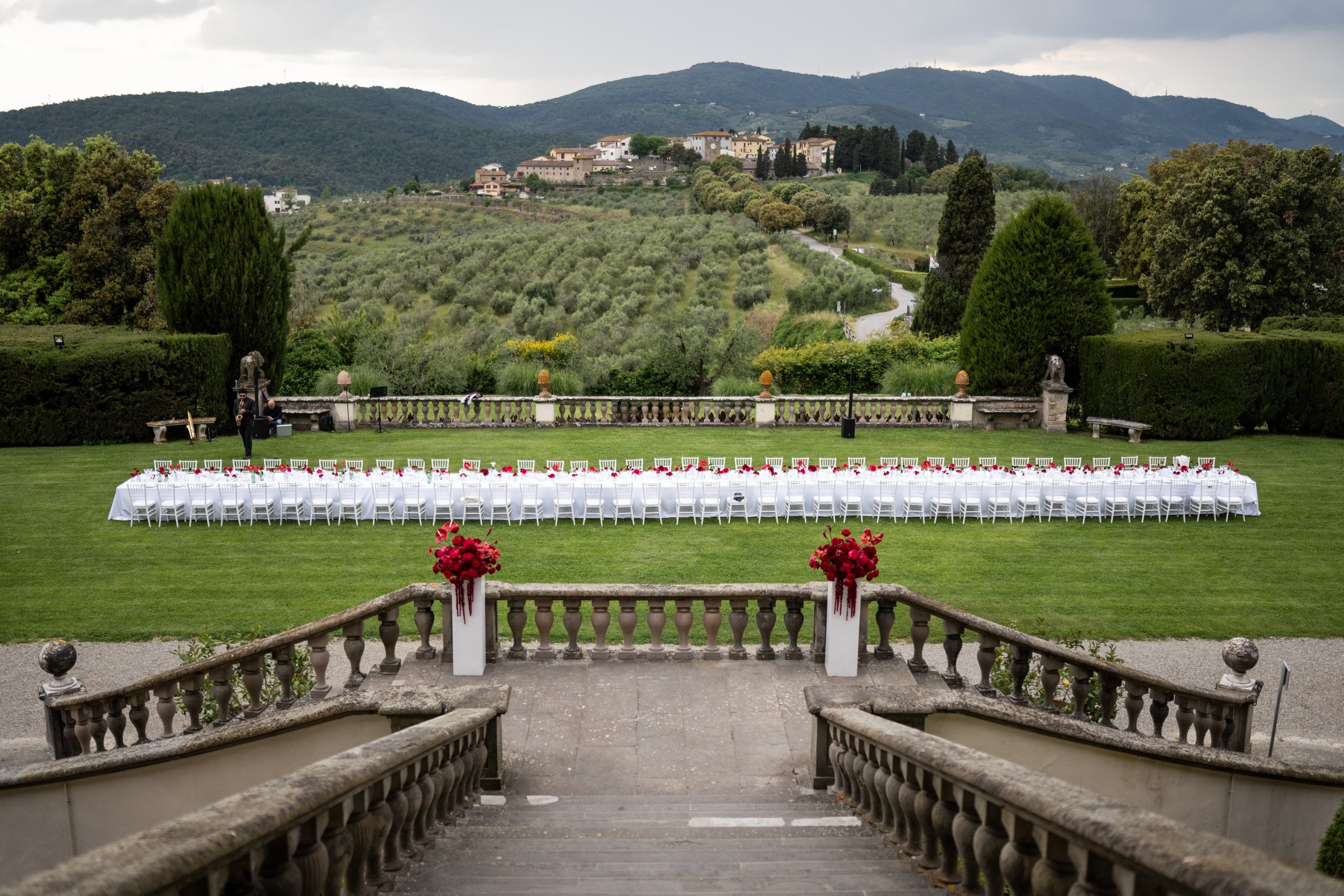 Tuscan Views built for a King(s....table)