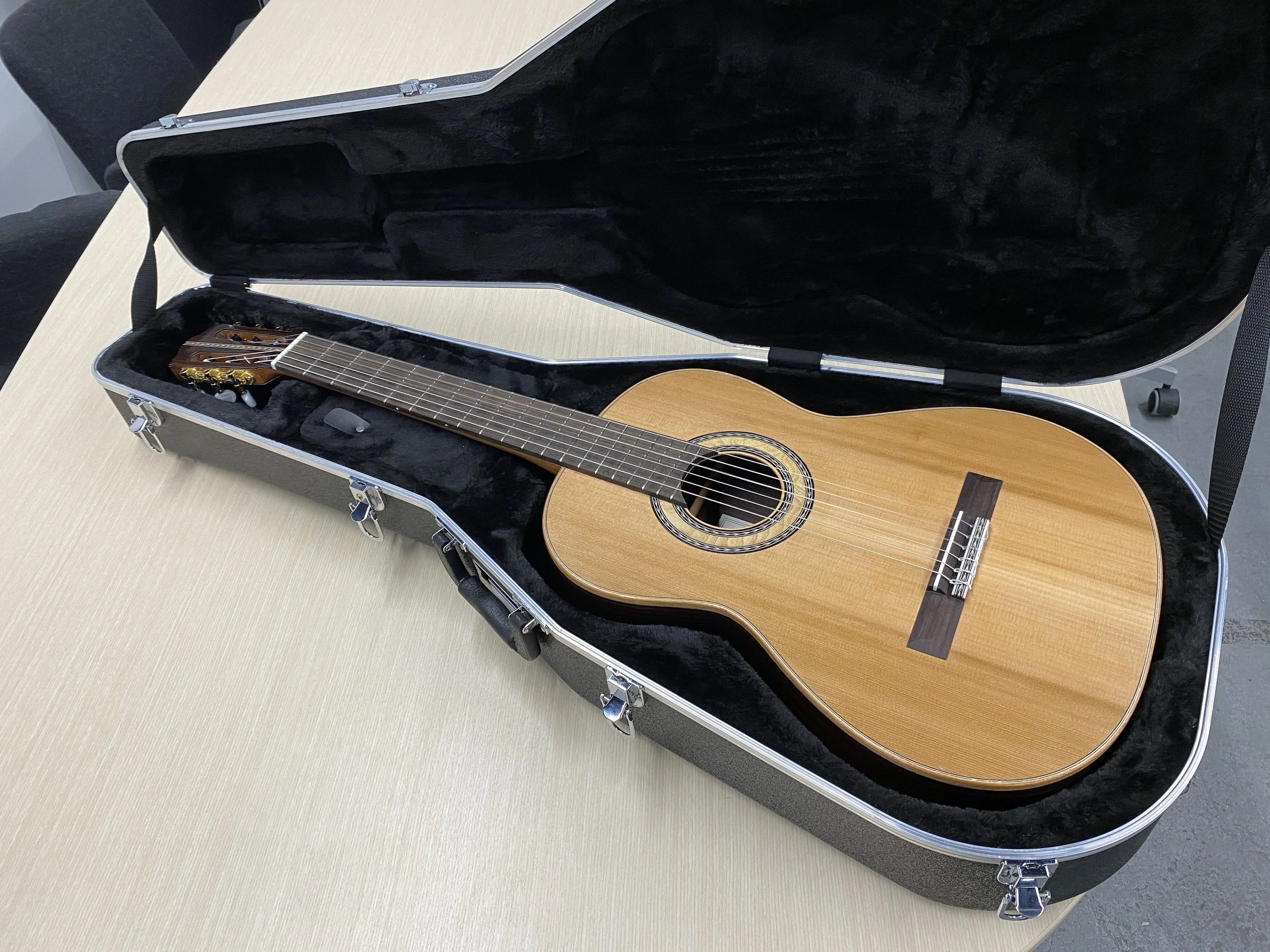 Building a Classical Guitar