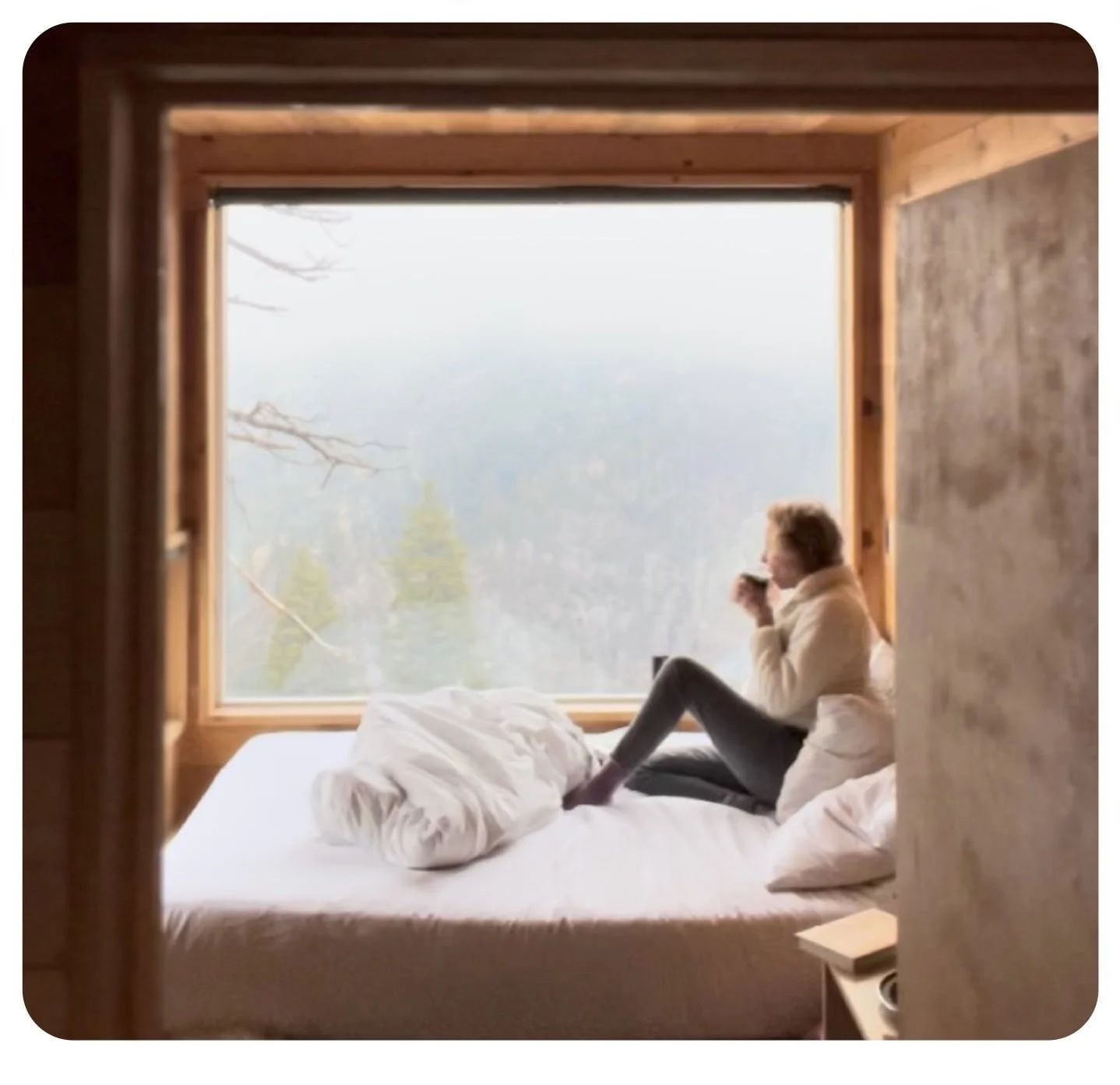 How to silent retreat + a playlist for you