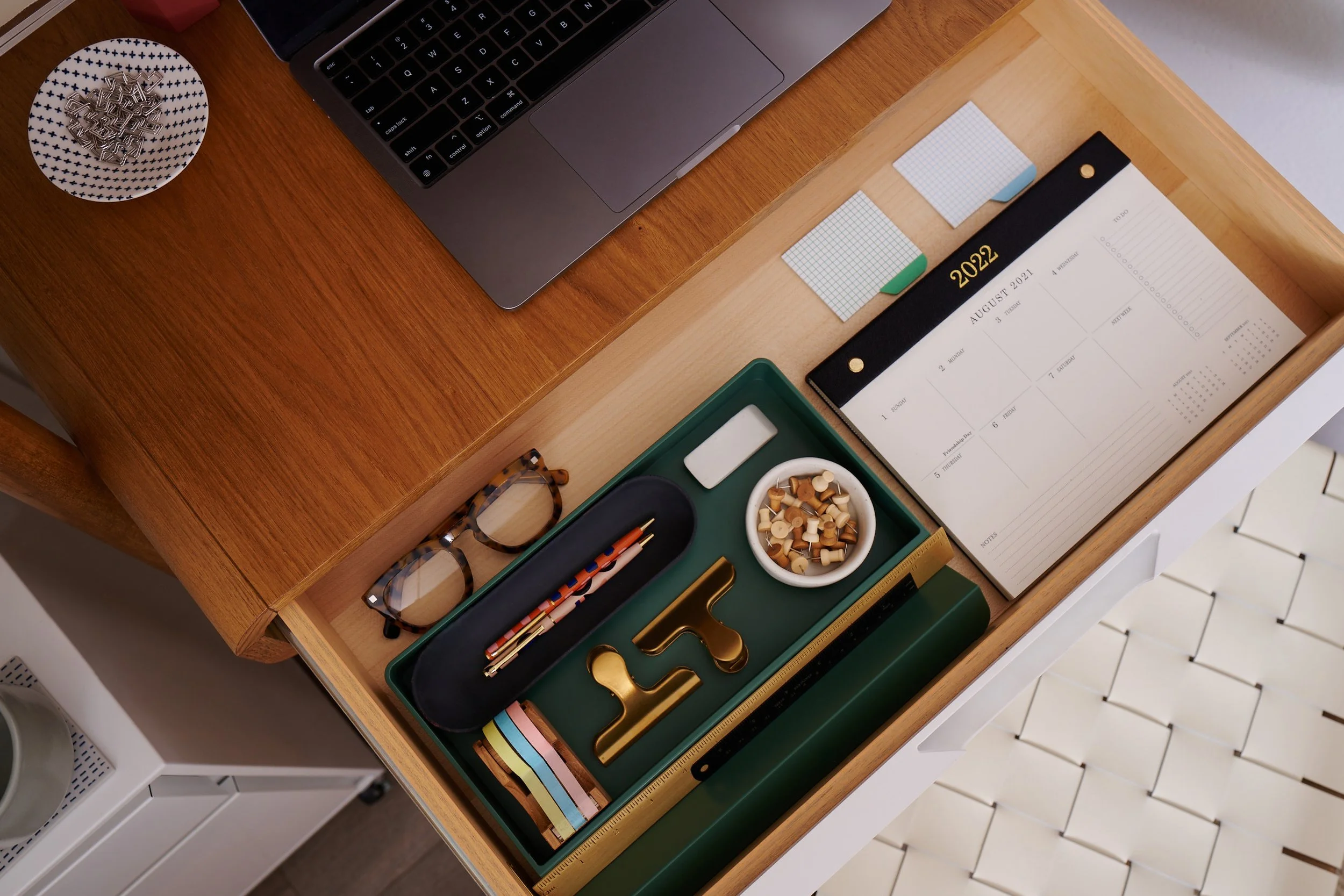 09082021_CRATE_BARREL_WWW_INDYABROWN_SHOT1_0047 1.jpg