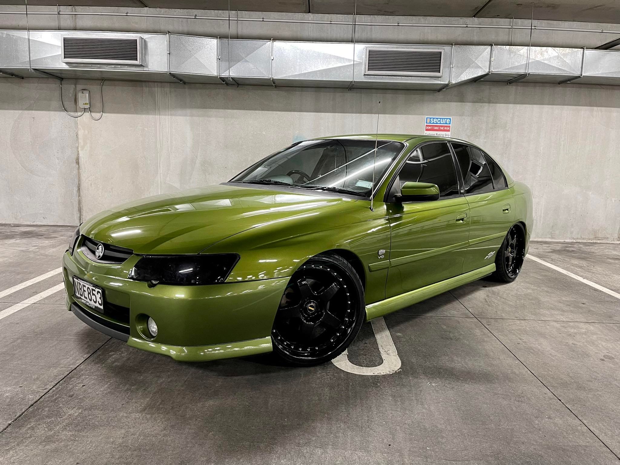Green SS.jpg