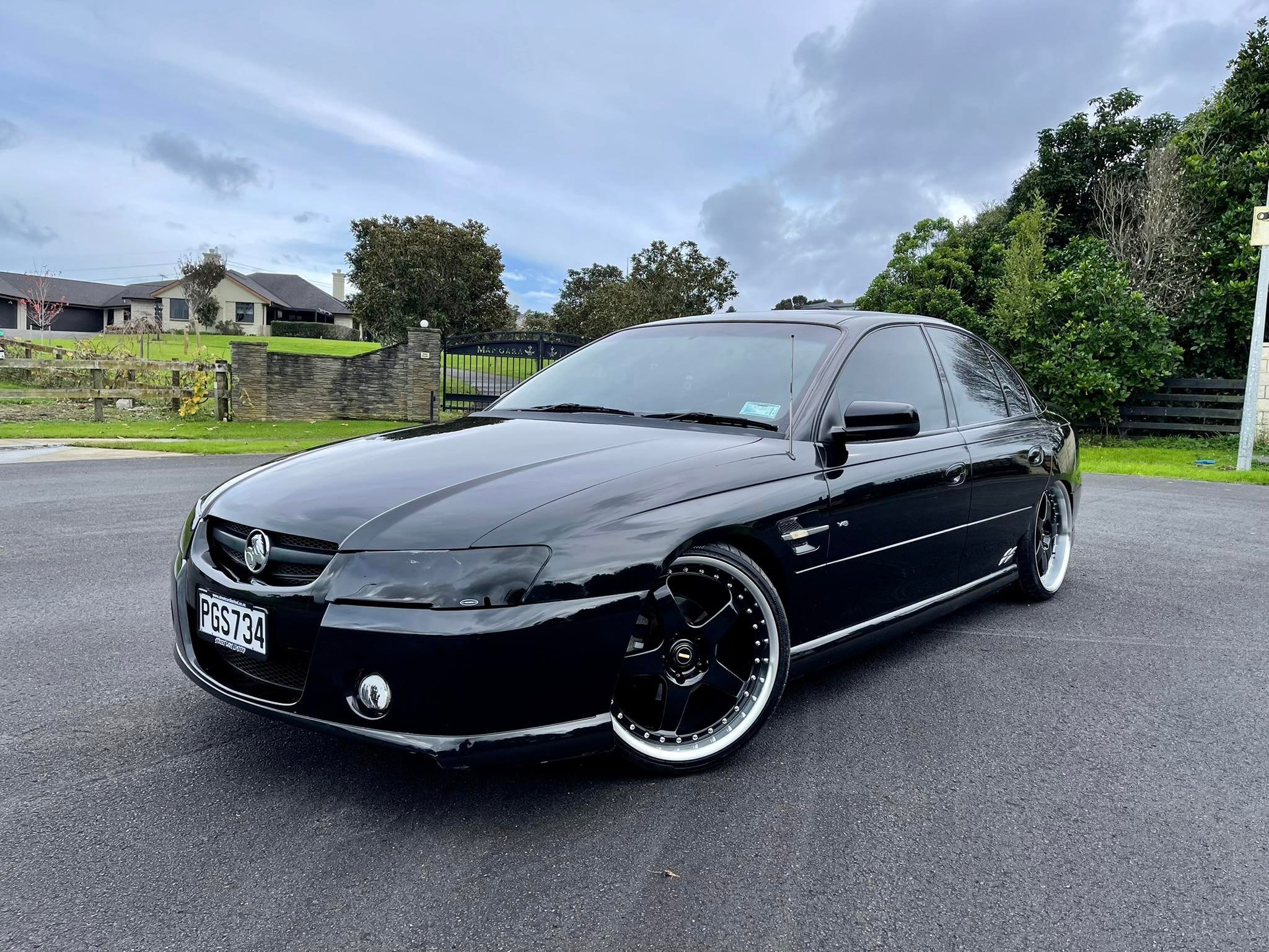 Black SS.jpg