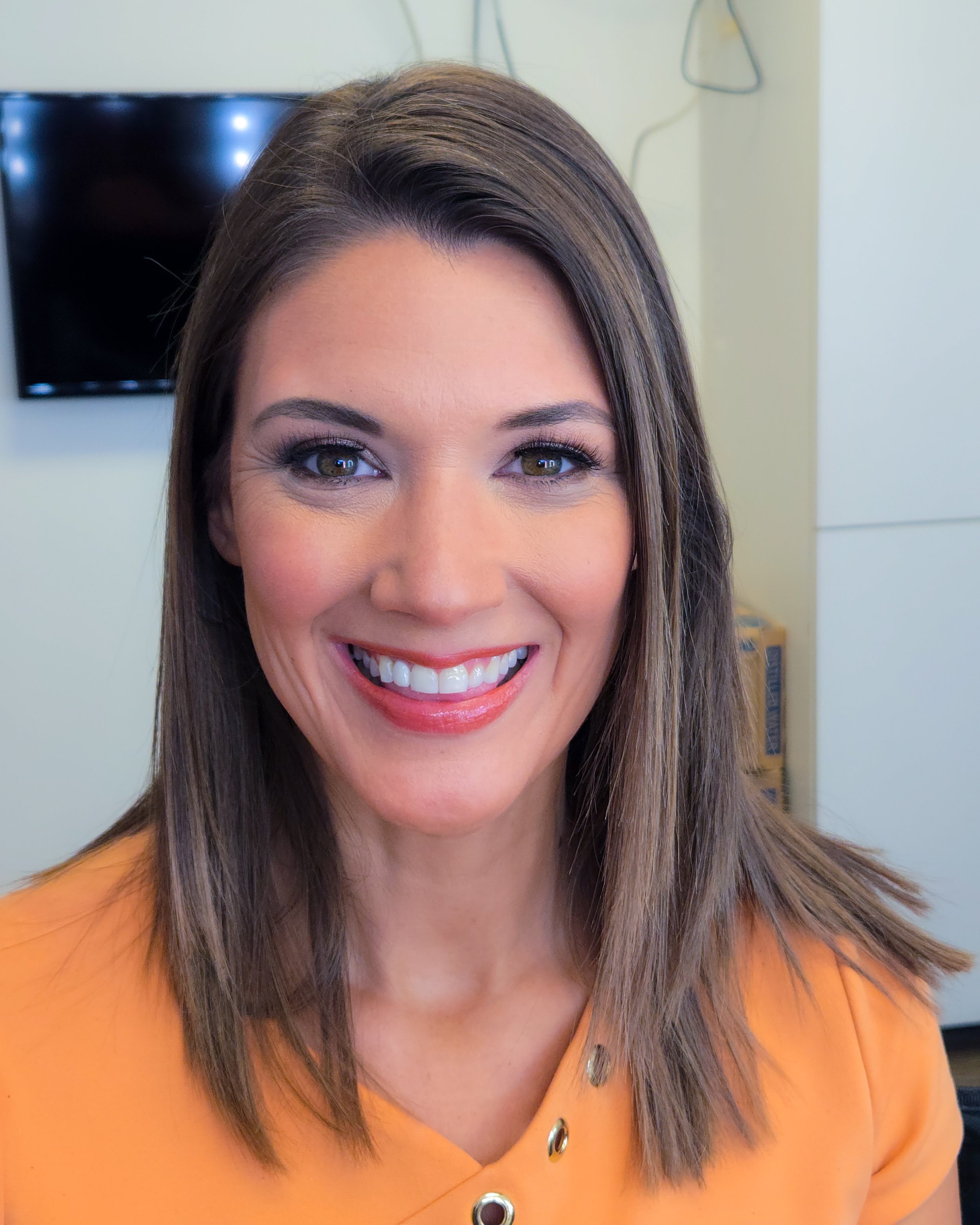 Julie-3.jpg