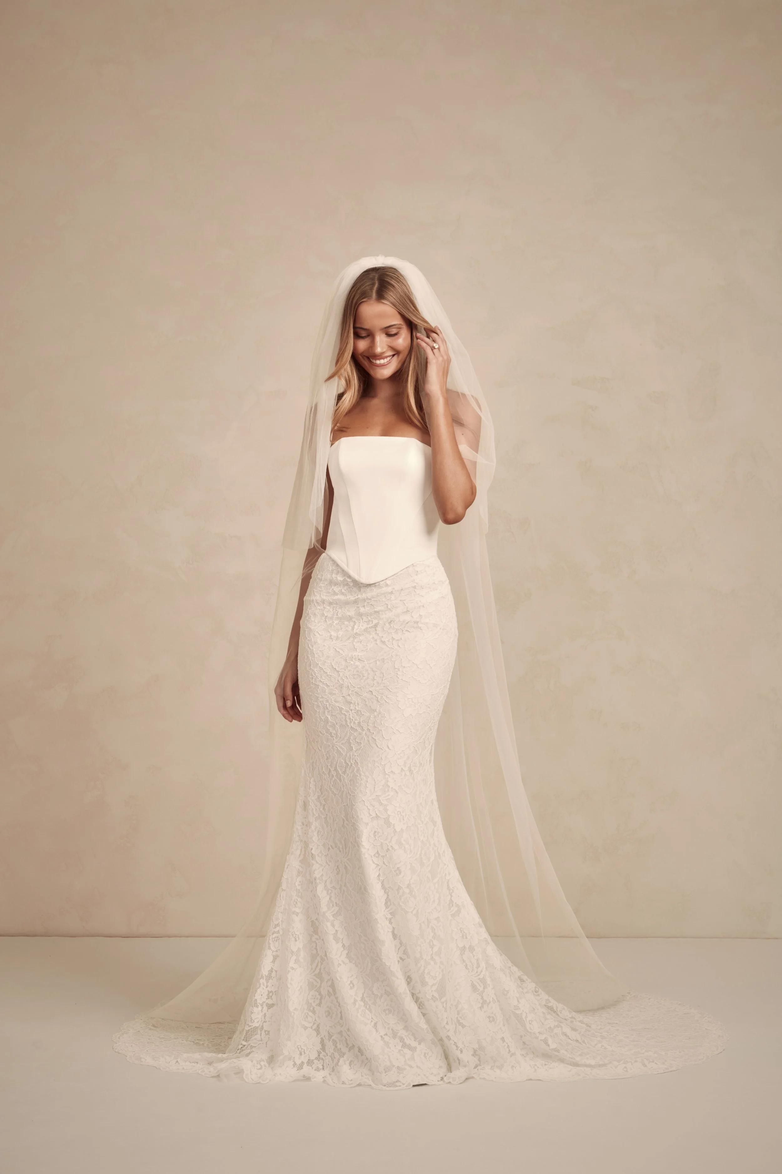 francesca-wedding-dress-made-with-love-bridal-taneisha-web-13.jpg