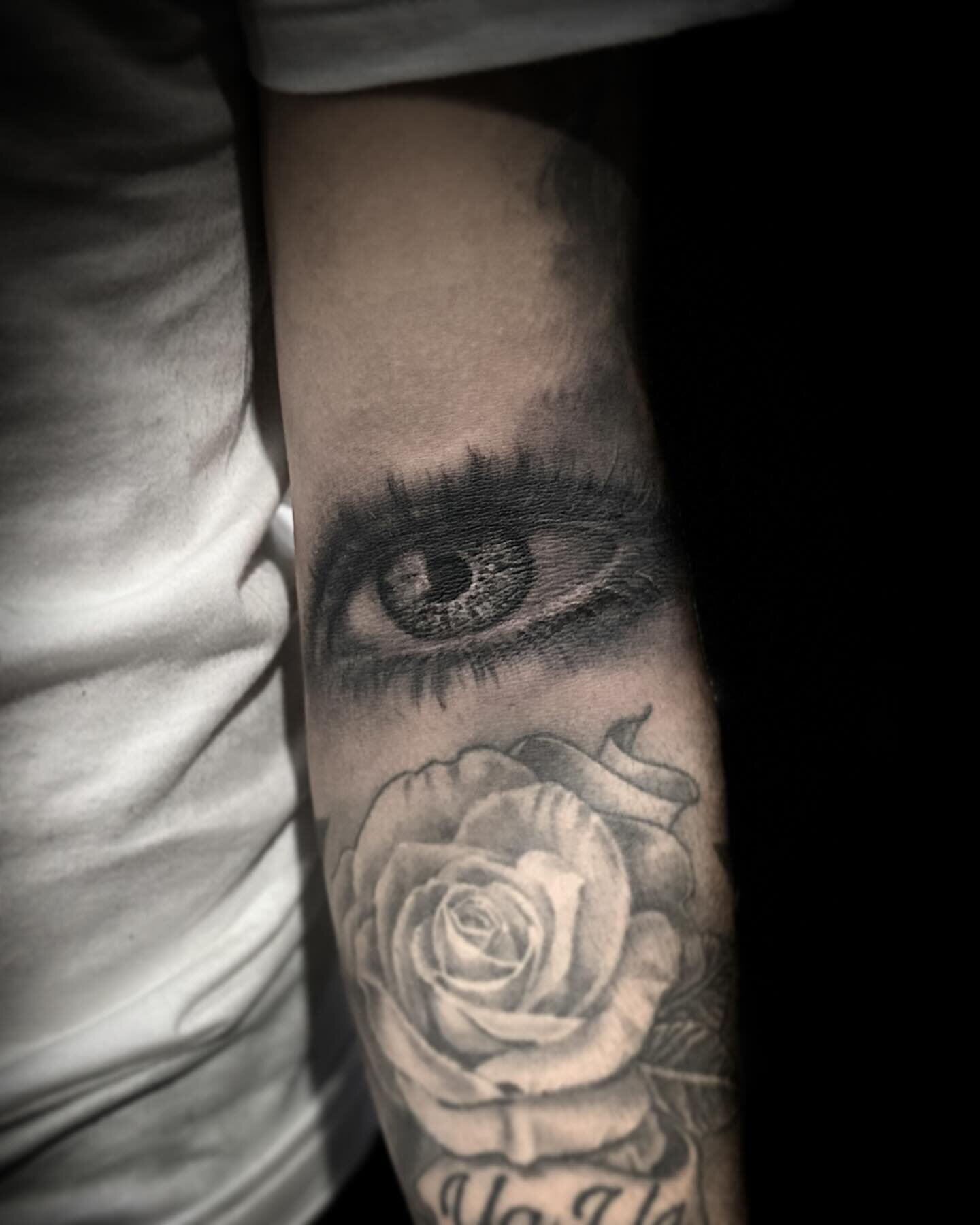 ditch eye 👁️✨
.
.
.
.
.
.
#tattoos #tattoosofinstagram #southjerseytattooartist #njtattooartist @jerseydeviltattooshop