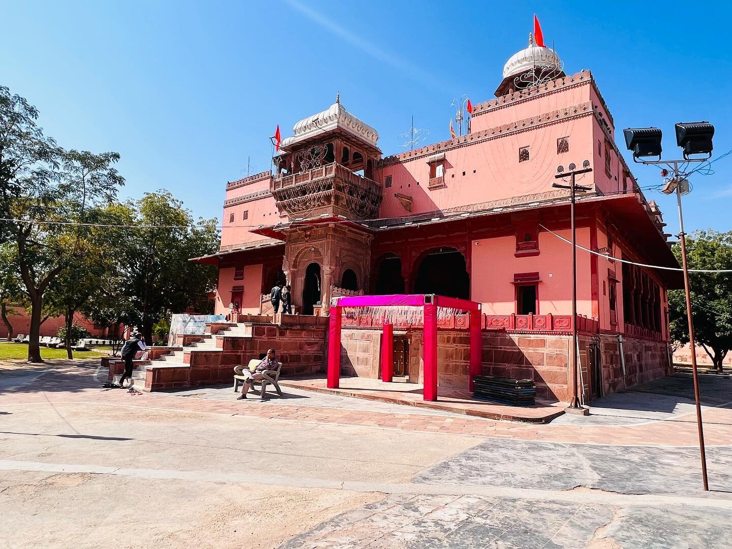 Shiv baadi - Shiv temple, Bikaner Rajasthan #shivratri #mahadev #mahashivratri @guddivyasgautam @therounakvyas @vyas.shipra