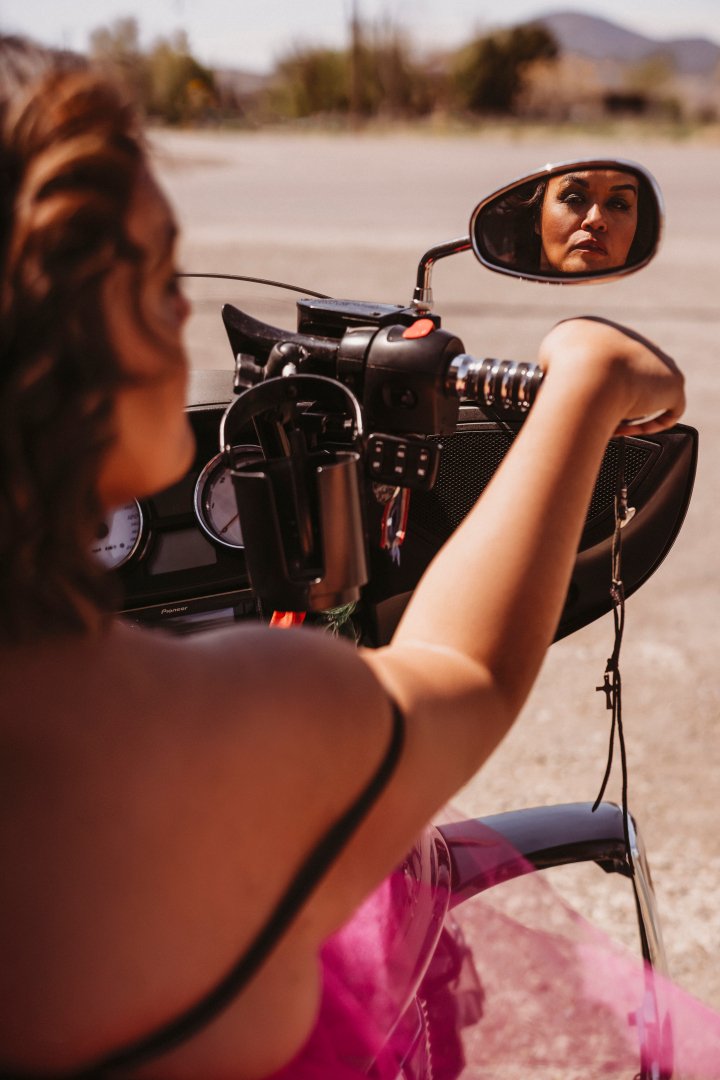 Utah Boudoir Outdoor Adventures: The Confidence Experience You Didn’t Know You Needed