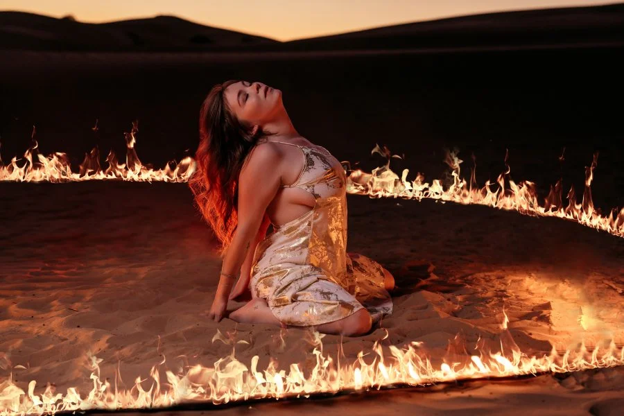 little-sahara-sand-dunes-fire-ring-boudoir-3436.jpg