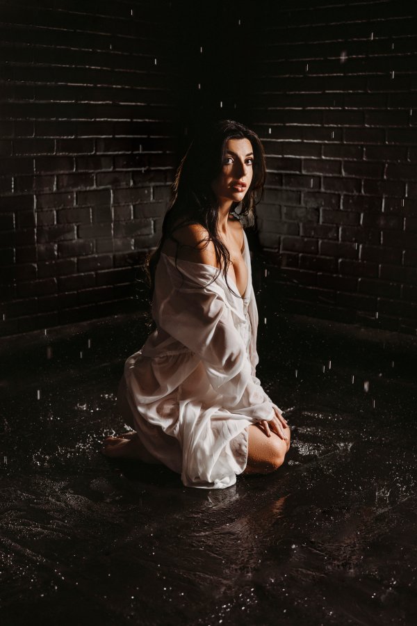 rain-room-boudoir-utah-9454.jpg