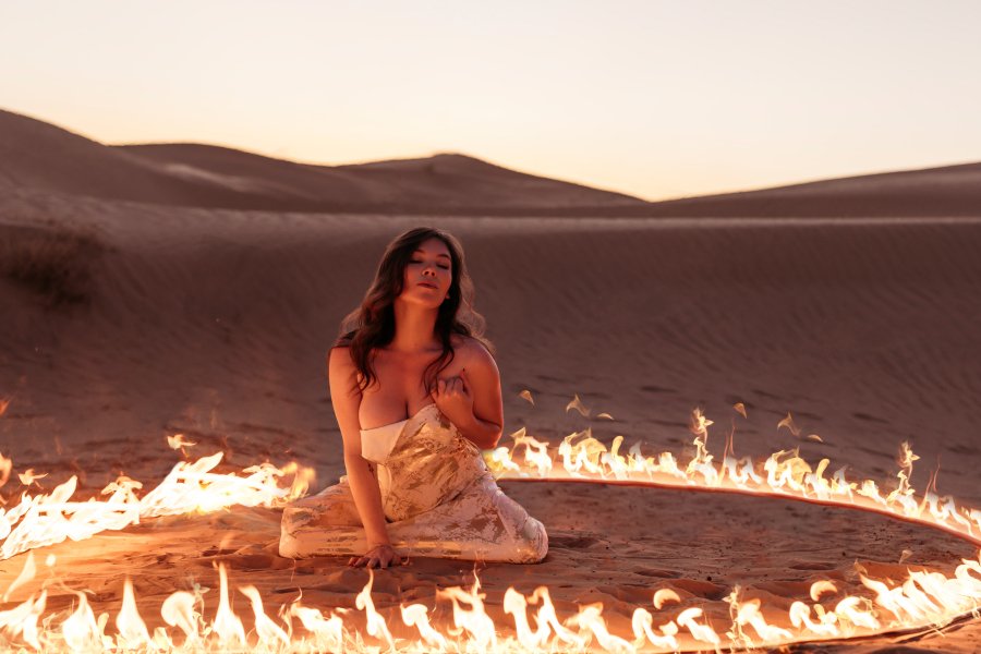 little-sahara-sand-dunes-fire-ring-boudoir-2-2.jpg