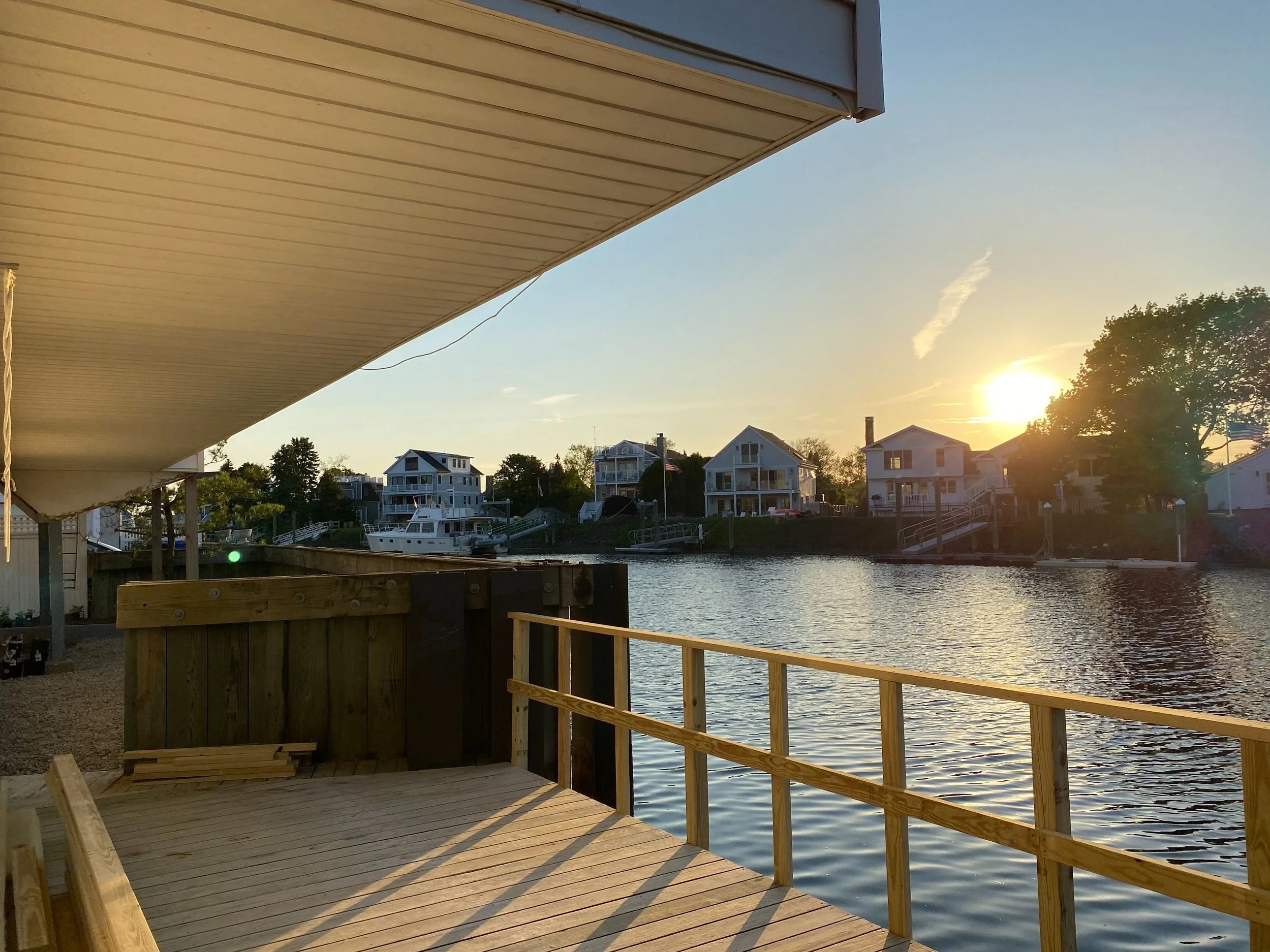 Creekside deck, perfect for entertaining