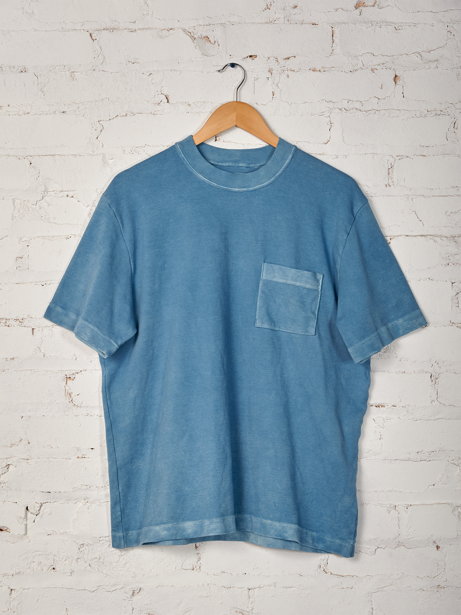 faan-tee-indigolight-front.png