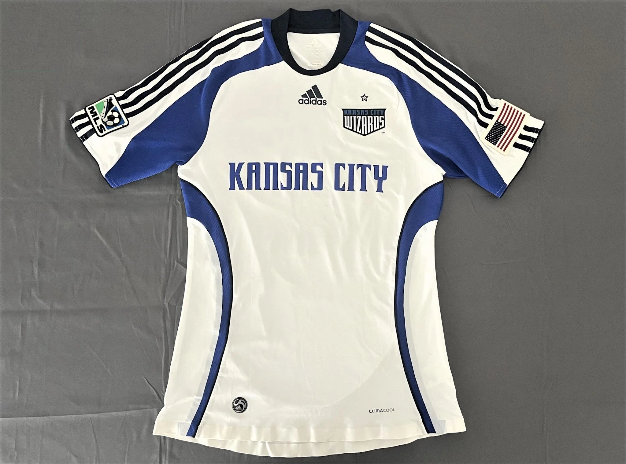 Davy Arnaud 2009 Kansas City Wizards Secondary Match Worn Shirt — Blue ...