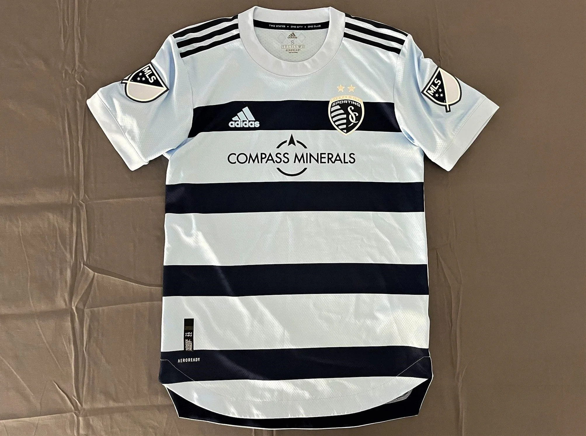 Graham Zusi 2022 Sporting Kansas City Primary Match Worn Shirt — Blue