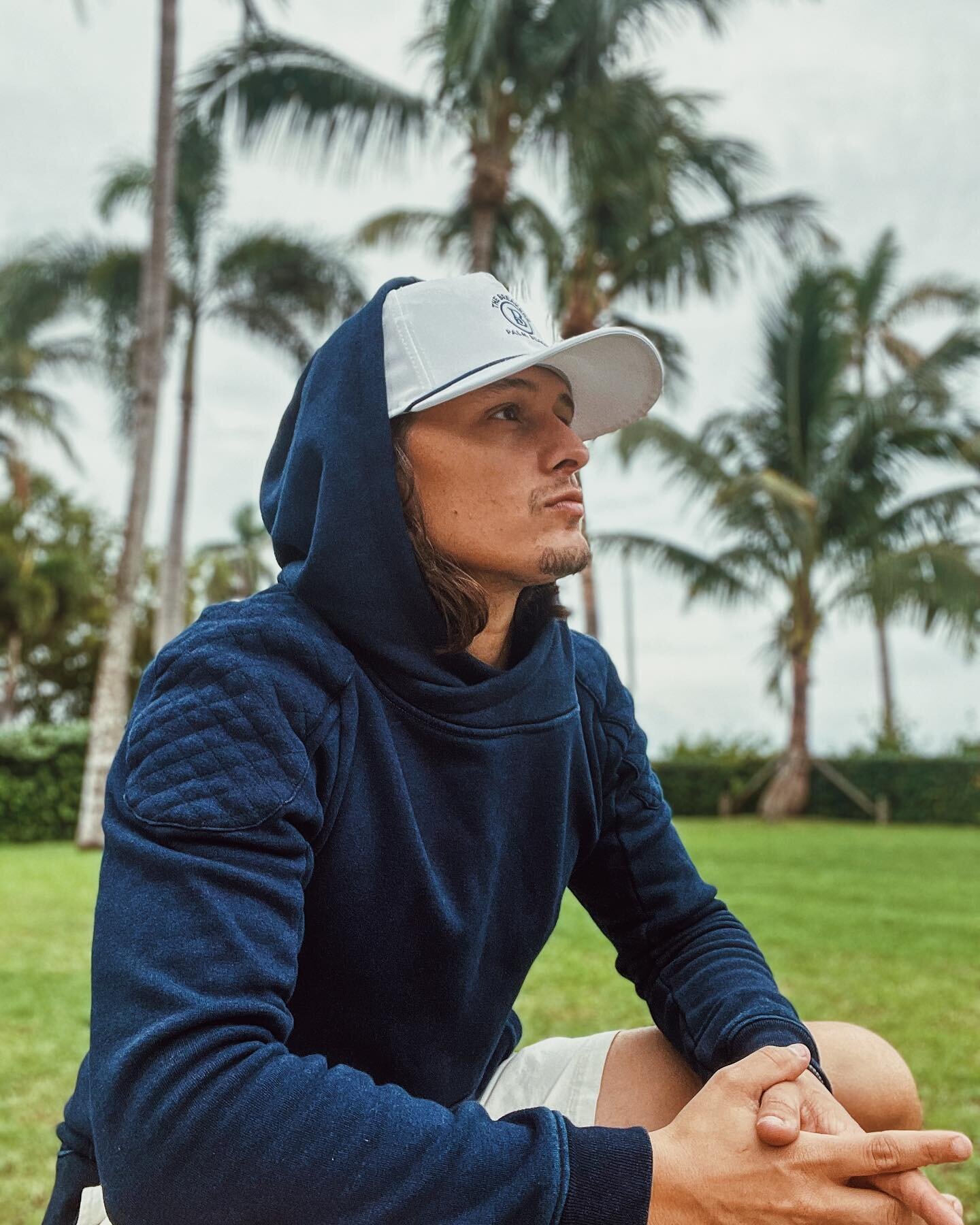 sometimes blue ain’t blue. happy to be home, ready to turn up this Saturday for @countrythunderfl #soulfulcountryrock #countrythunder #tourlife #thebreakers #countrysong #getafterit