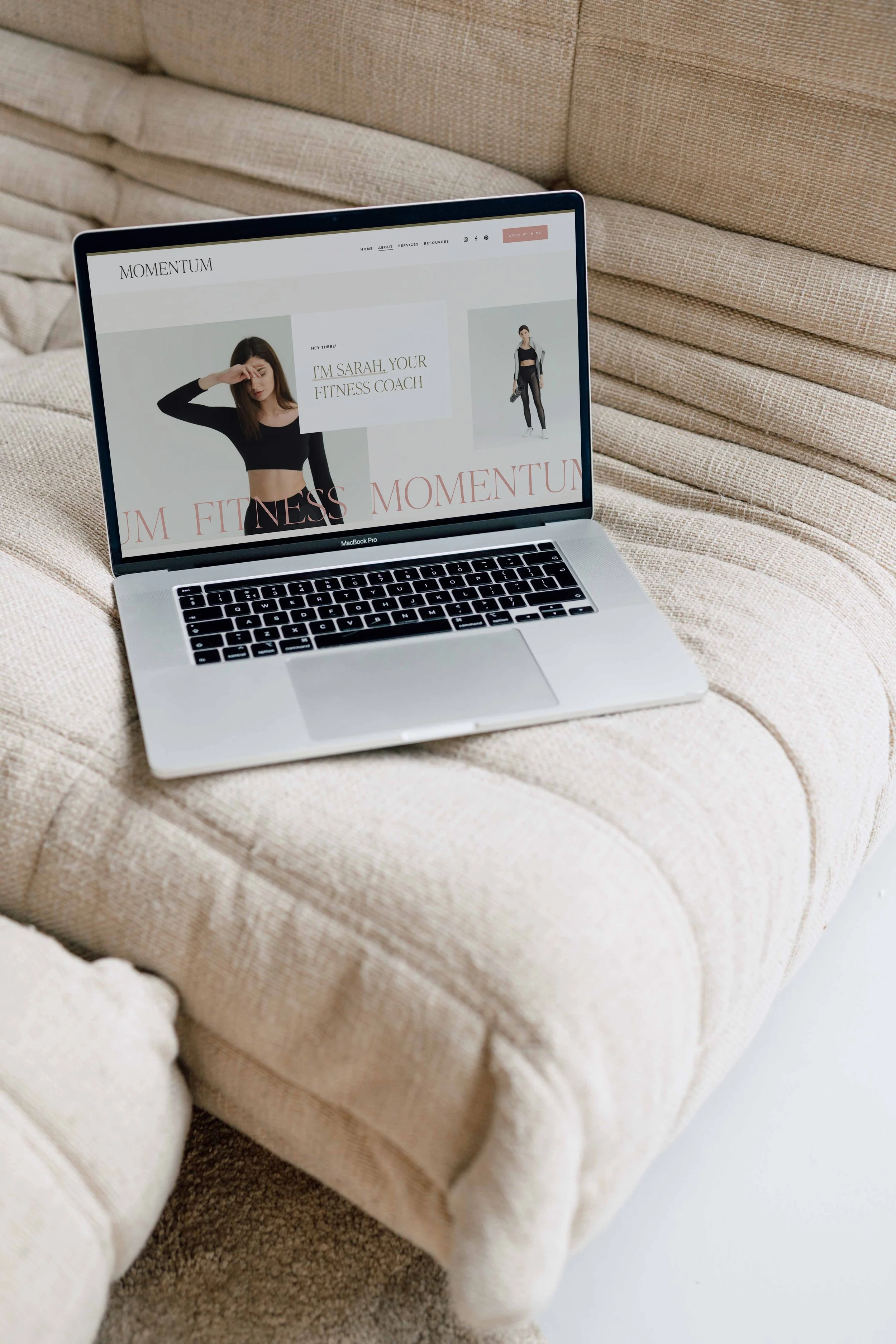 Fittness trainer and coach website template.
