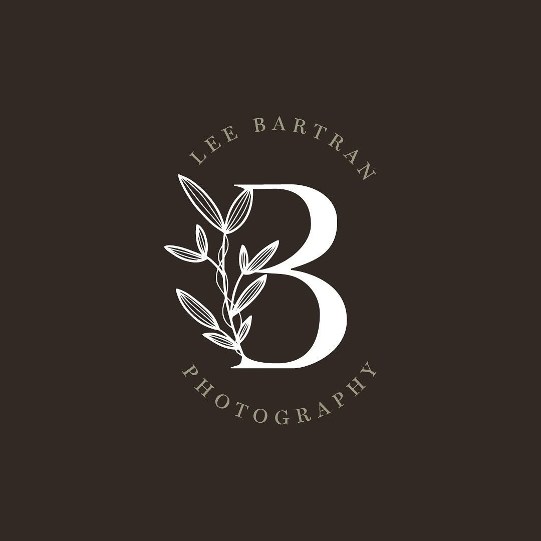 Still in love with this gorgeous logo design for Lee Bartran Photography featuring a hand drawn plant sprouting right into the B. We just did a little revamping of how her online galleries work to optimize for some presentations she had, so I&rsquo;v