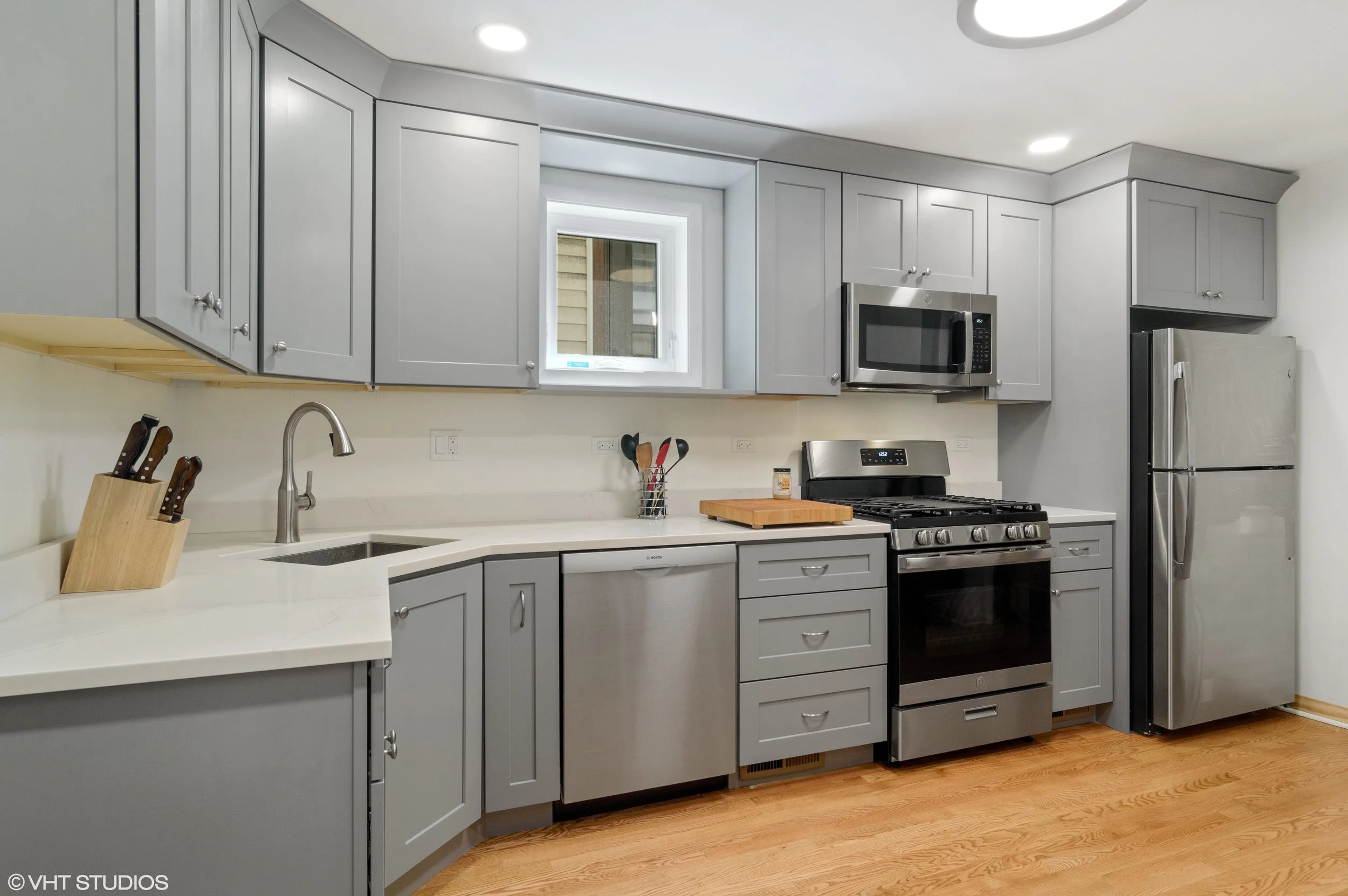 Photo inspiration: Curated Chicago Renovation Design Services Gallery View