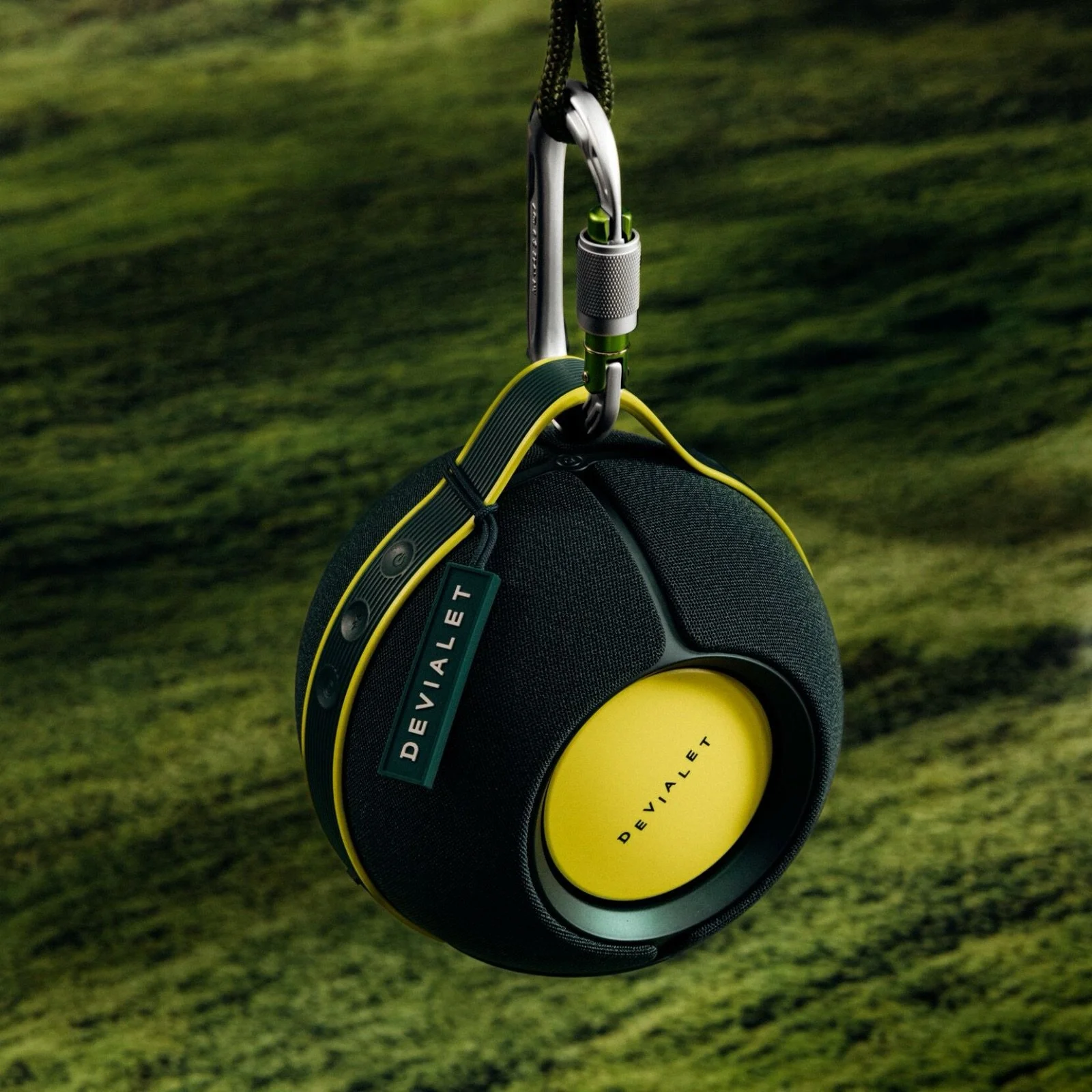 Some colours don&rsquo;t just look good &mdash; they sound like they look. Introducing the Devialet Mania Moss Green. A limited edition for those who refuse to compromise &mdash; on sound, on design, on anything.

360&deg; adaptive stereo. Deep, powe