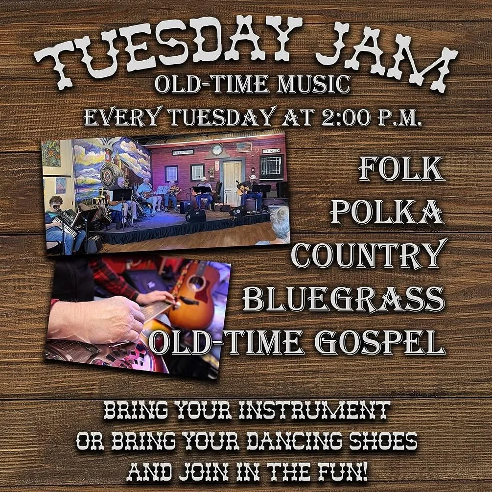 A Quick Look at what’s happening this week!
TUE 10/14: Tuesday Jam
WED 10/15: Chicken 💩 Bingo
THU 10/16: Mixed Open Mic
SAT 10/18: Comedy with Zackary Rittenhouse
SUN 10/19: Vikings football on all screens at Heartland Casino, including the pr