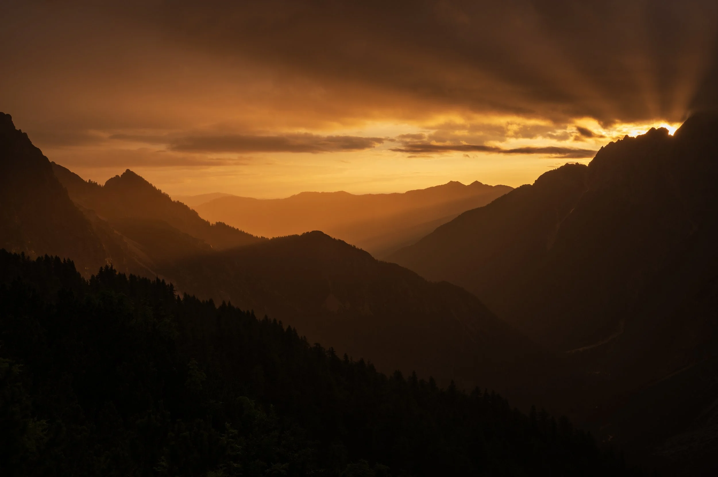 Sunrise at Vrsic pass