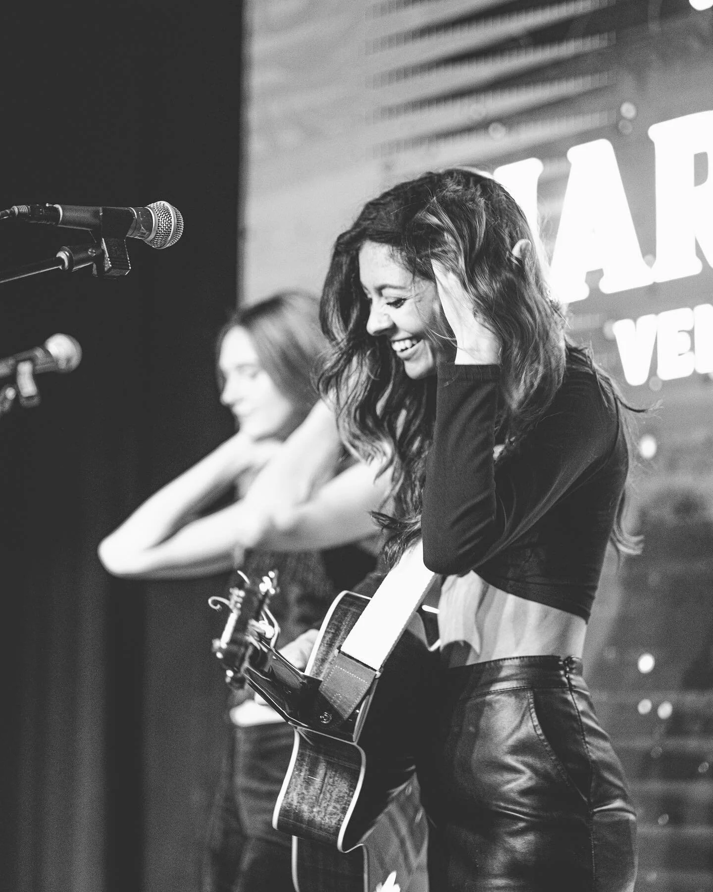 BIG NEWS- We&rsquo;re coming back to the Basement for New Faces Night on April 4th! Bring your friends, bring your mom, bring your green sweaters and let&rsquo;s have some fun ;)
.
photo @kalin_gordon 
.
#livemusic #nashville #nashvillelivemusic #son