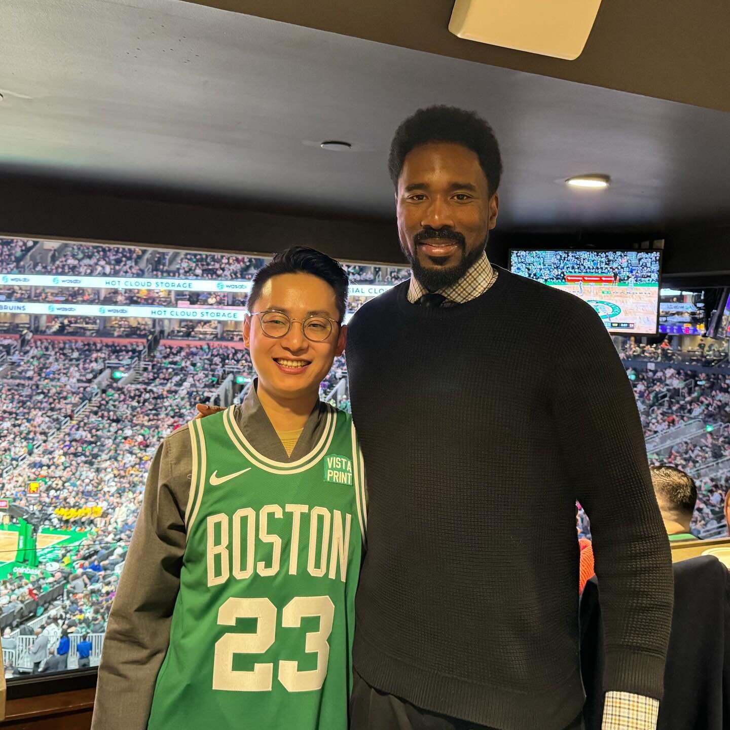 Thank you @celtics and @vistaprint for hosting us at another wonderful celebration of small businesses.  I had an amazing time connecting with fellow entrepreneurs and watching the game!