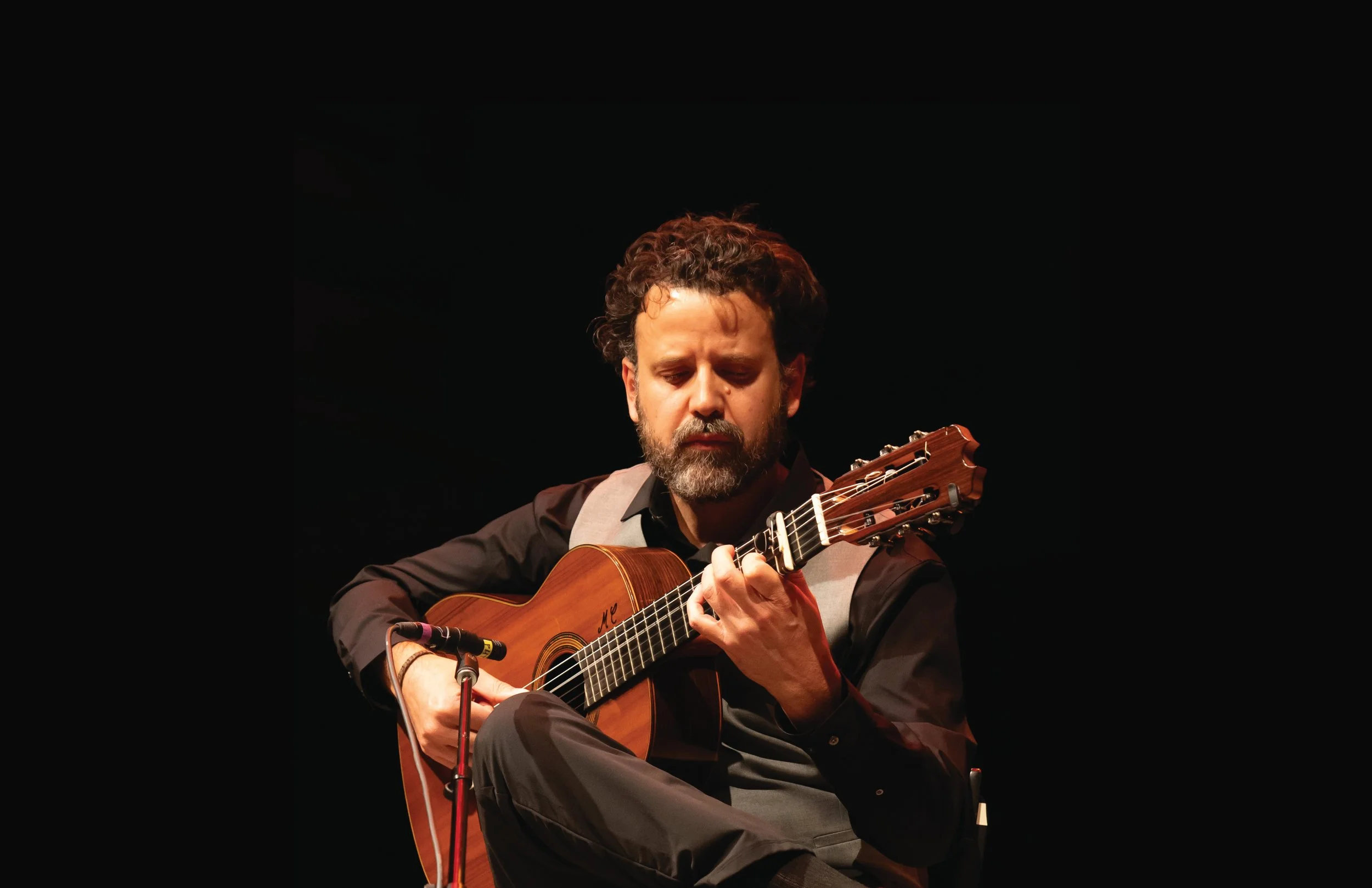 Live Music: Gustavo Alonso López