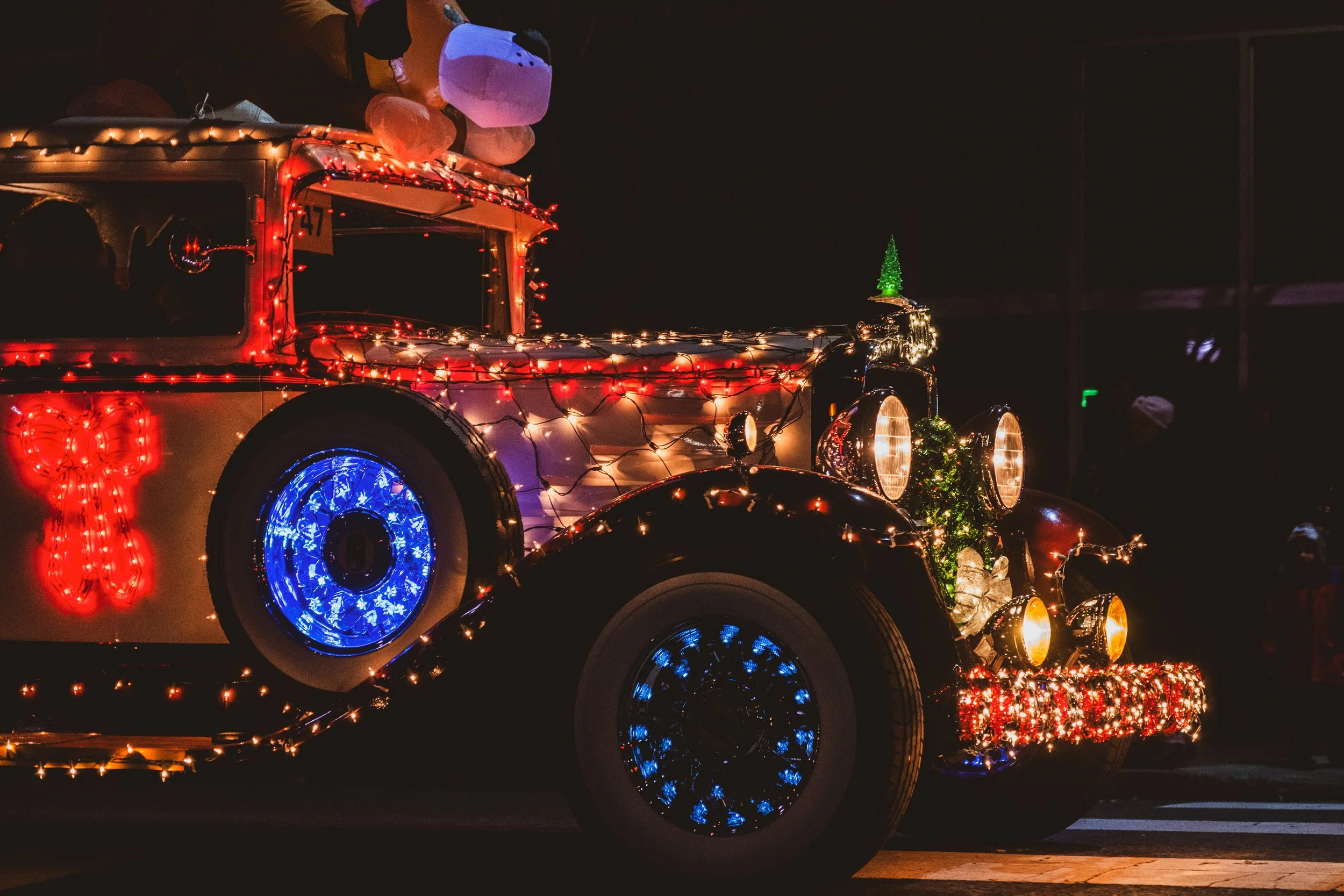 Holiday Parade of Lights
