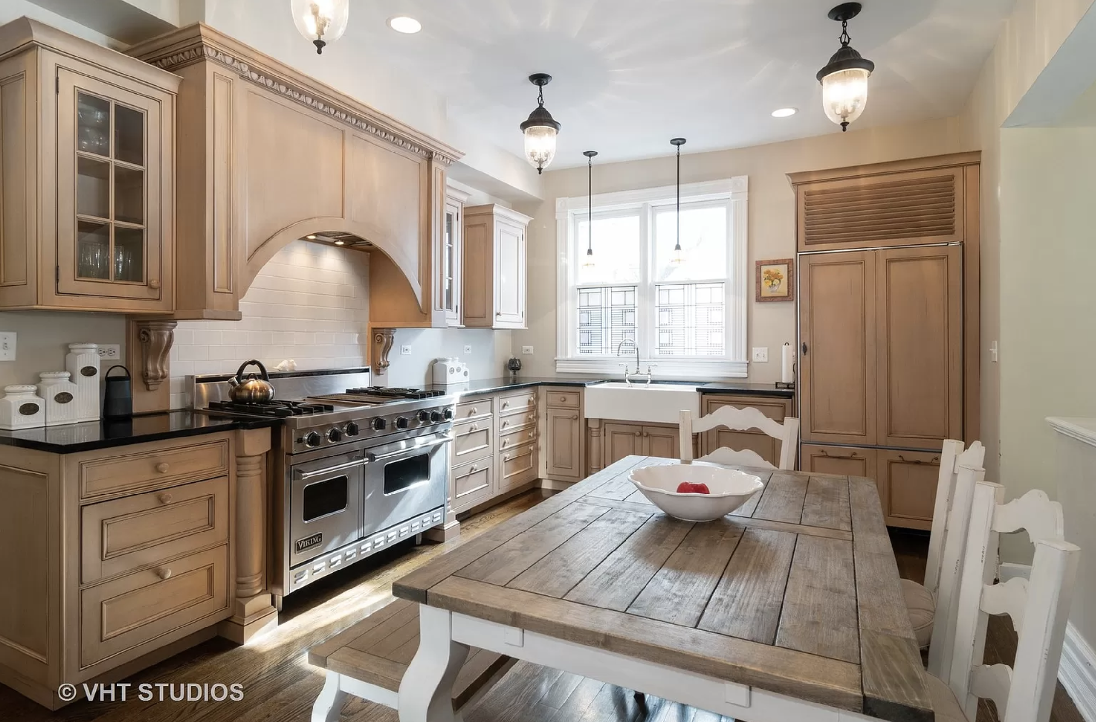 Kitchen-Staging-Remodeling-Renovations-Chicago.png